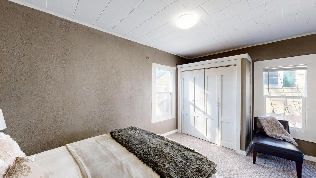 509 E Franklin STREET 511
