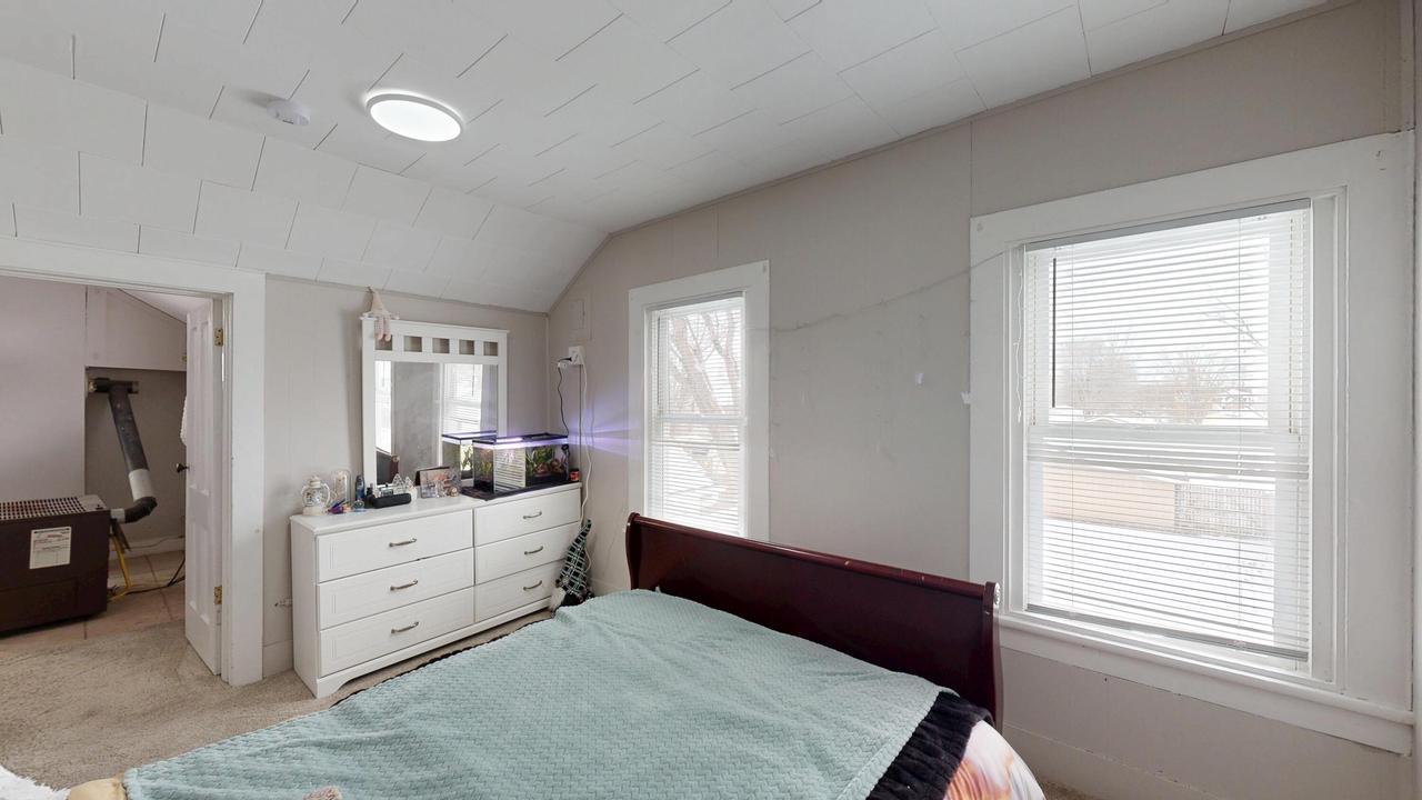 509 E Franklin STREET 511
