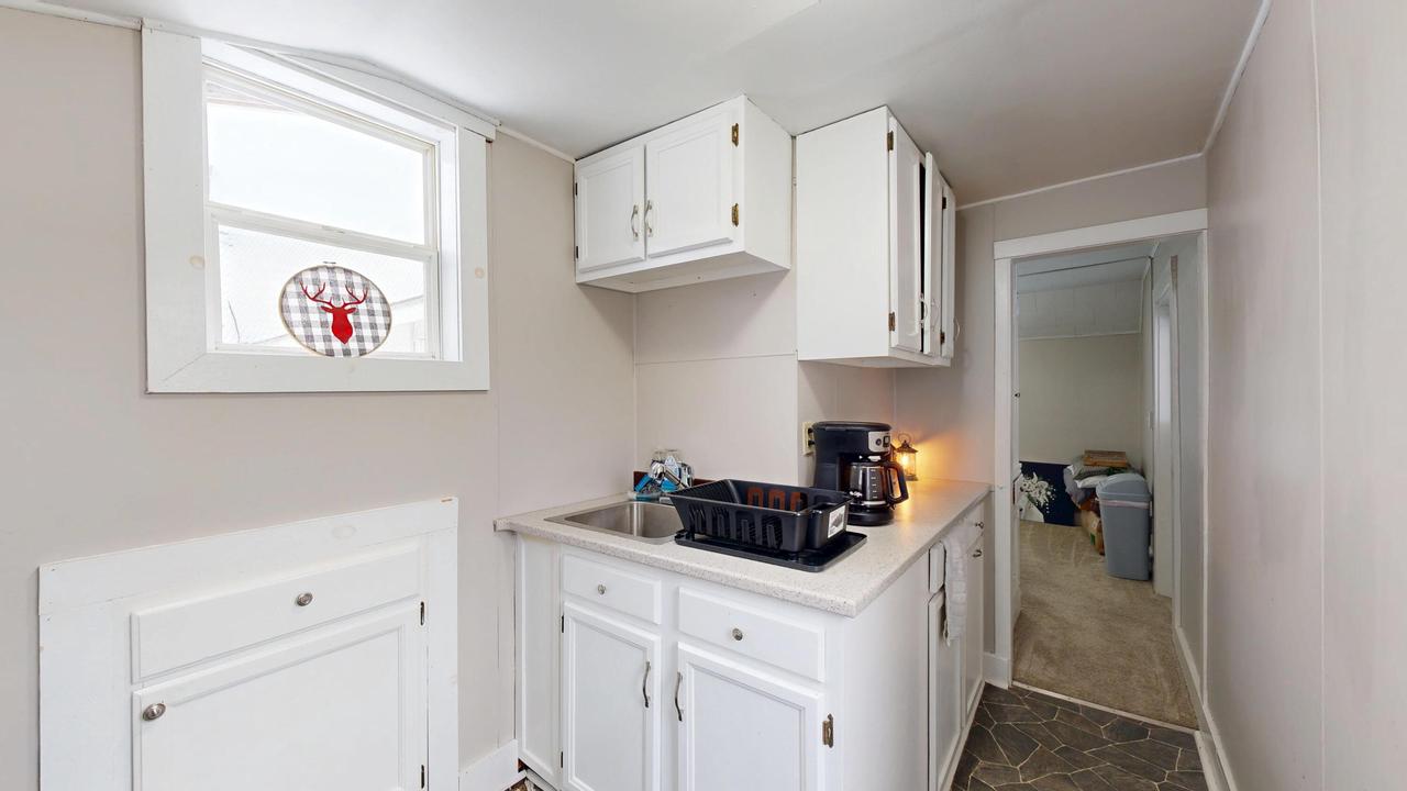 509 E Franklin STREET 511