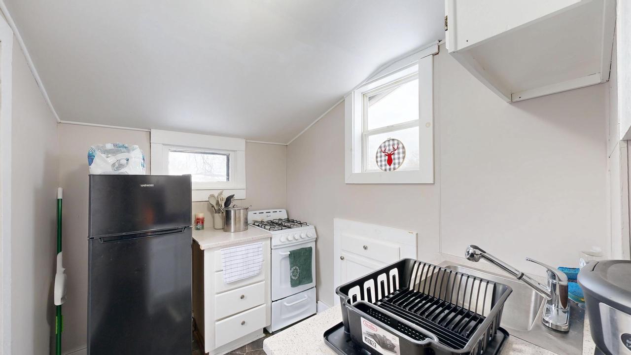 509 E Franklin STREET 511