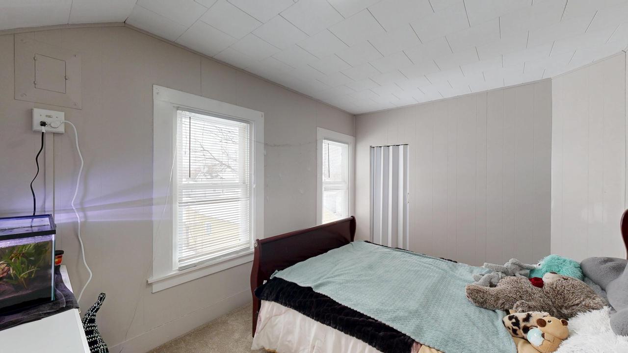 509 E Franklin STREET 511