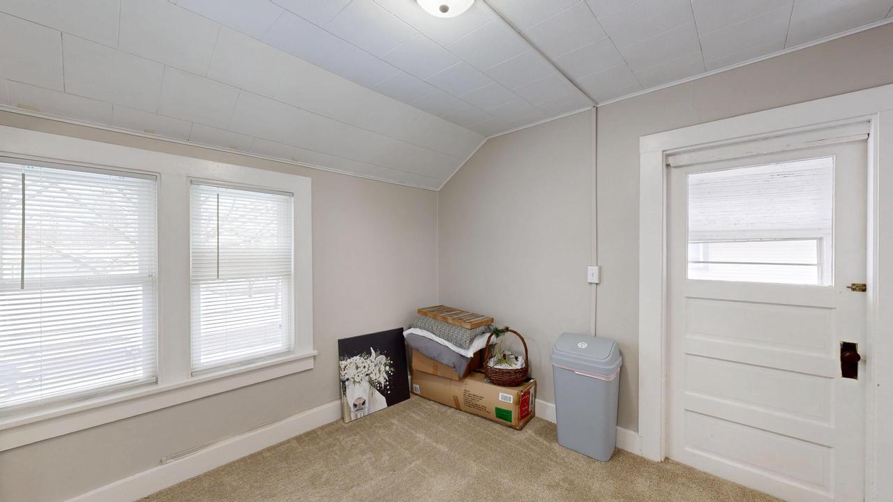509 E Franklin STREET 511