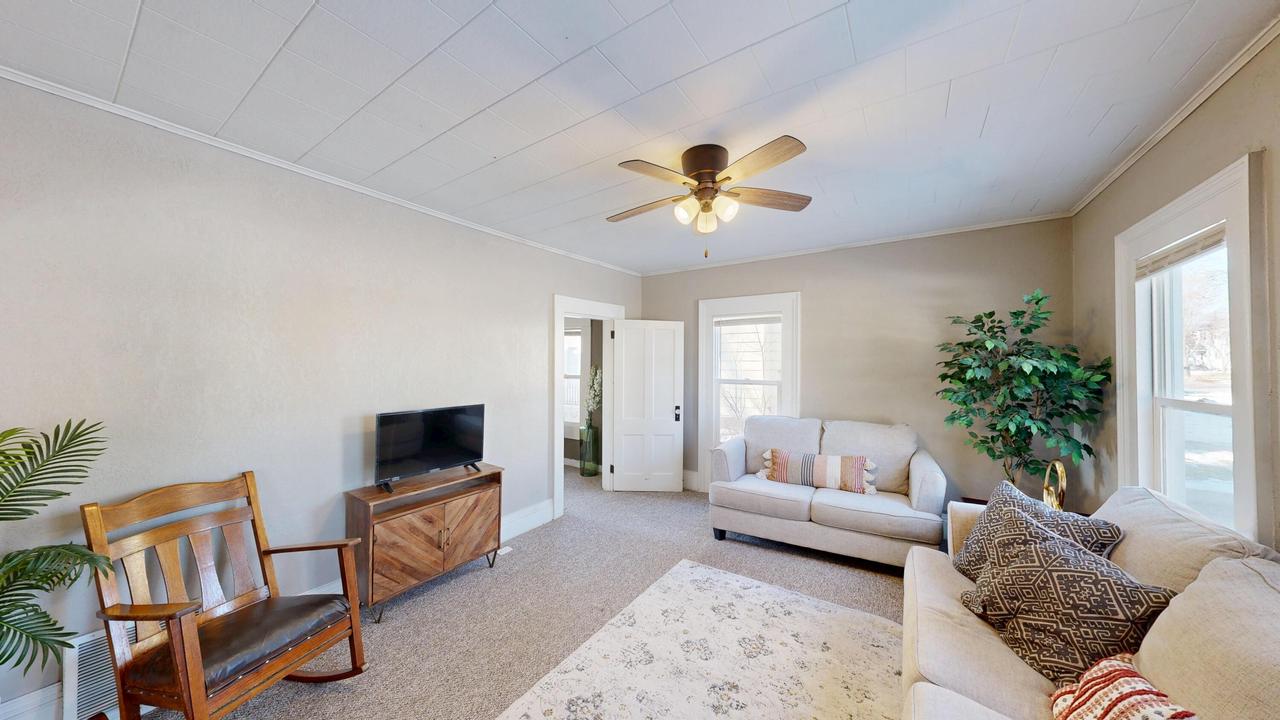 509 E Franklin STREET 511