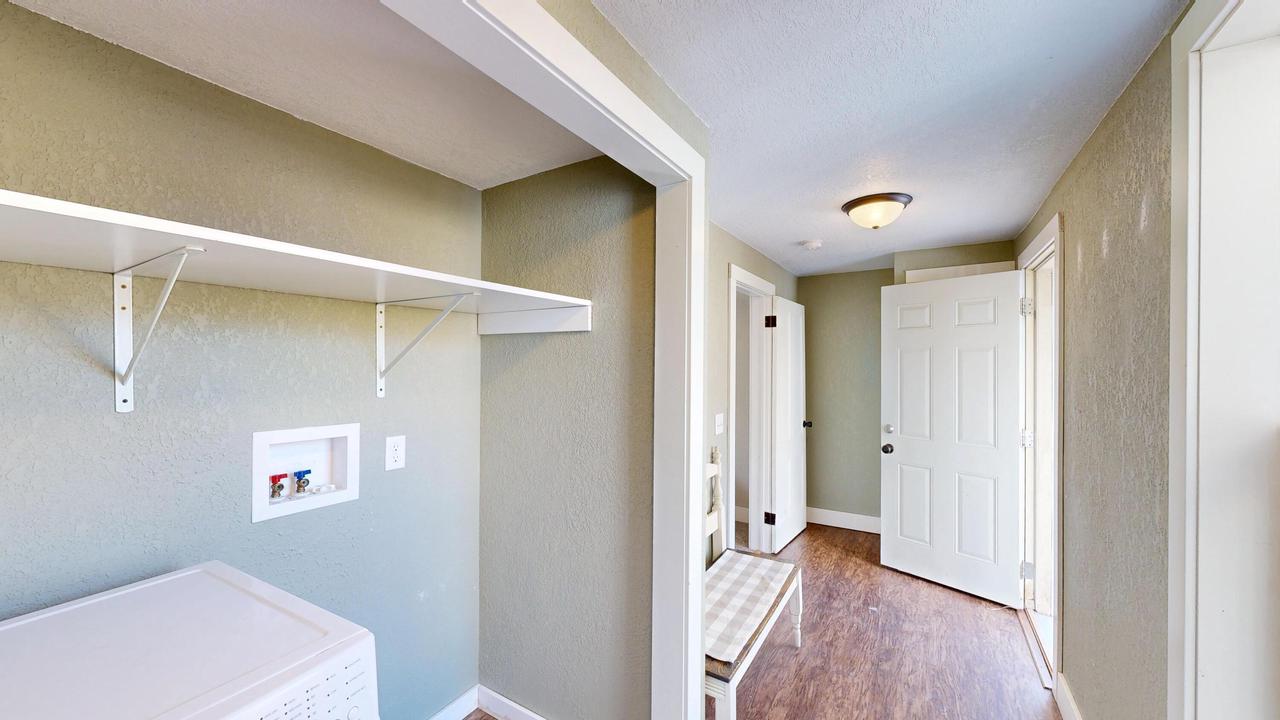 509 E Franklin STREET 511