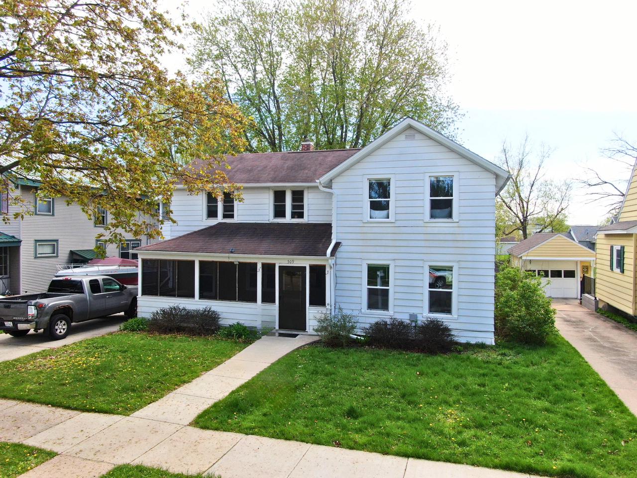 509 E Franklin STREET 511