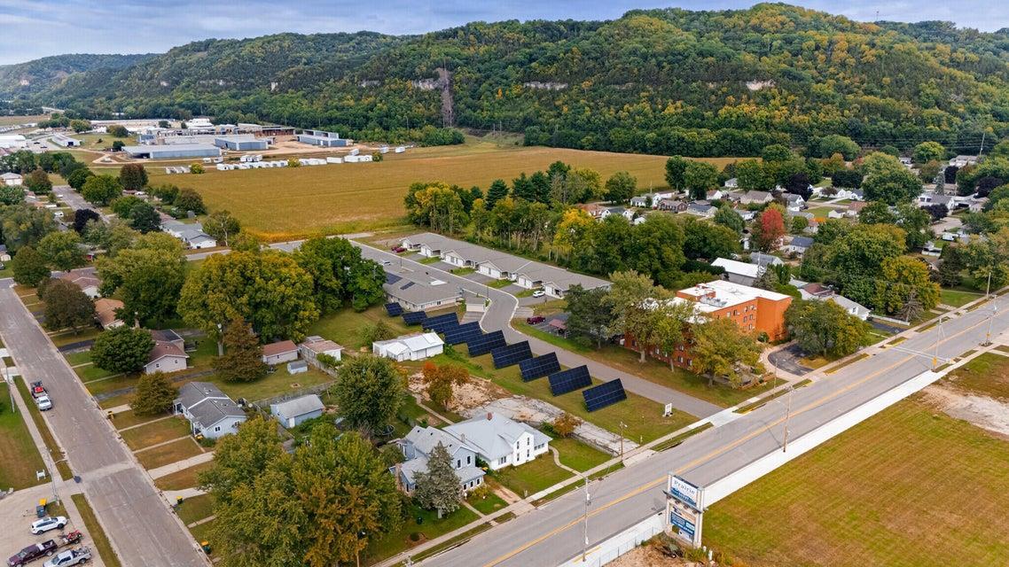 667 East Blackhawk Avenue