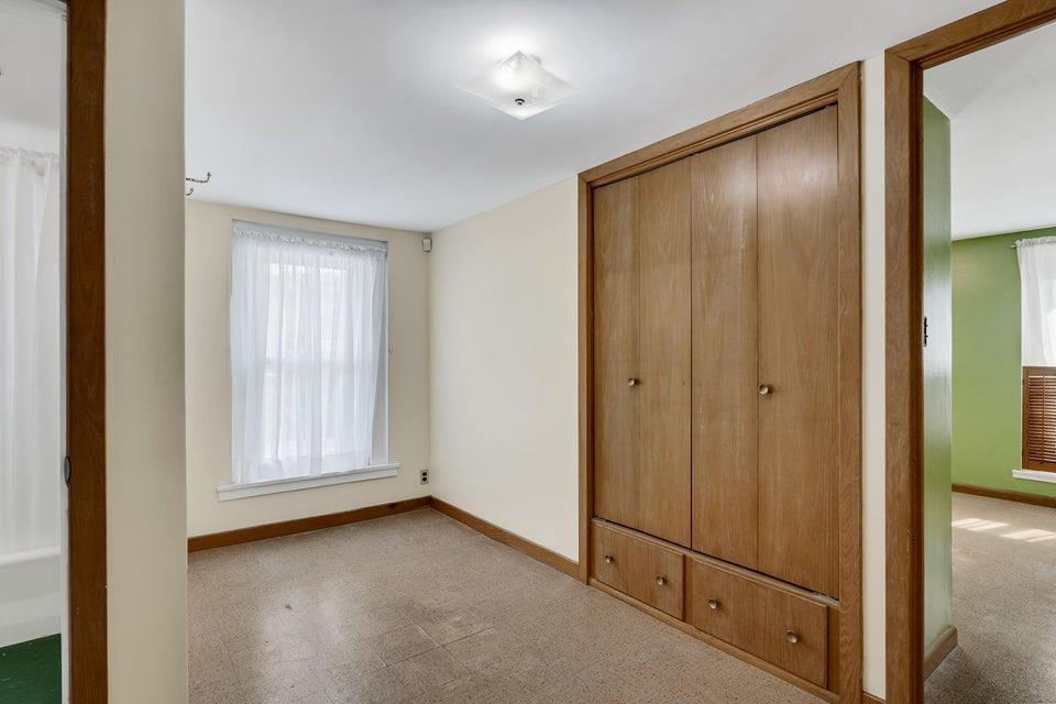 667 East Blackhawk Avenue