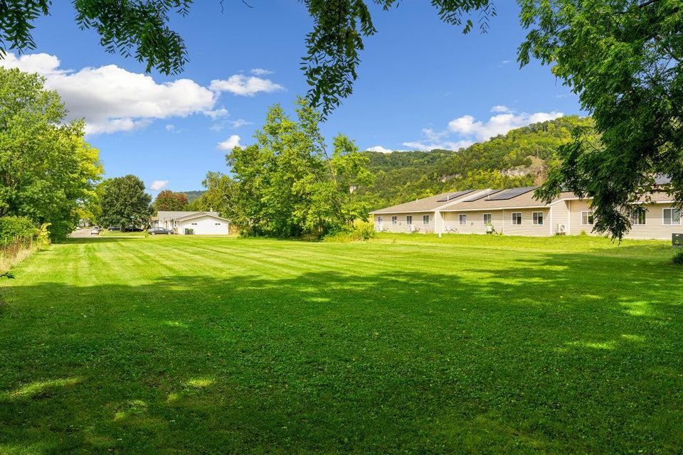 667 East Blackhawk Avenue