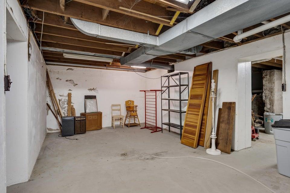 667 East Blackhawk Avenue