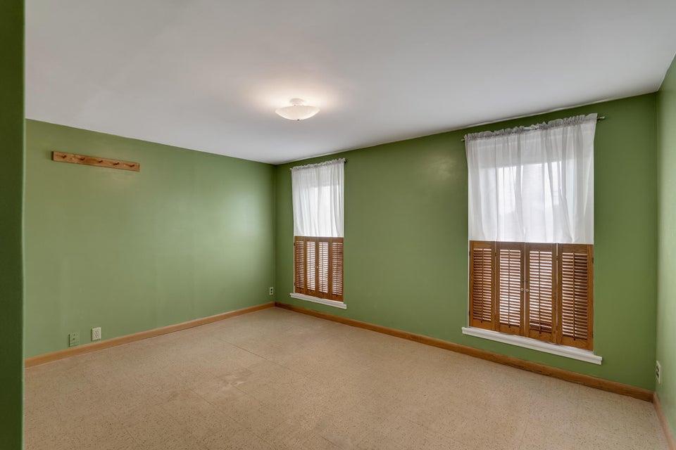 667 East Blackhawk Avenue