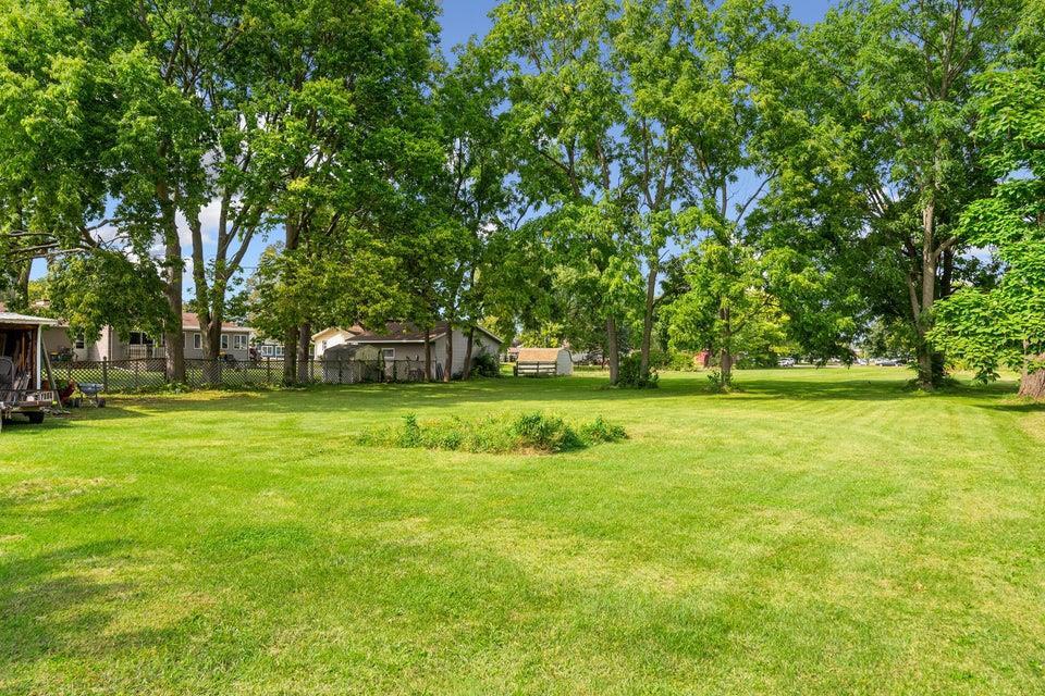 667 East Blackhawk Avenue