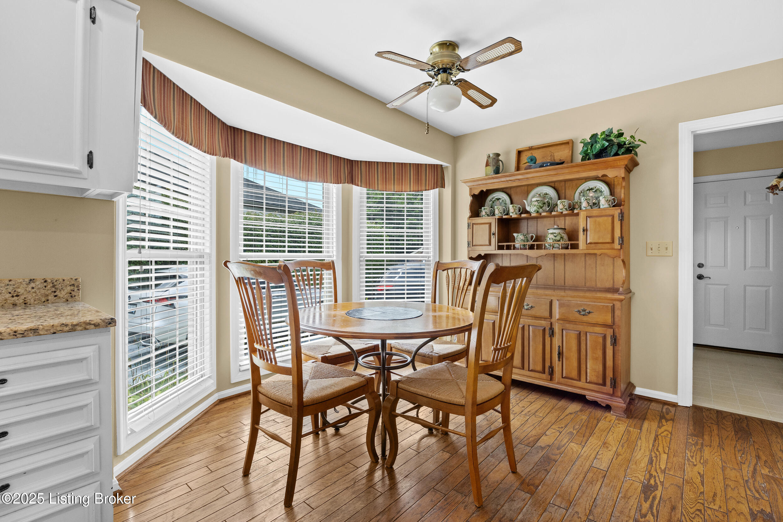 400 Edinburgh Pl, Louisville