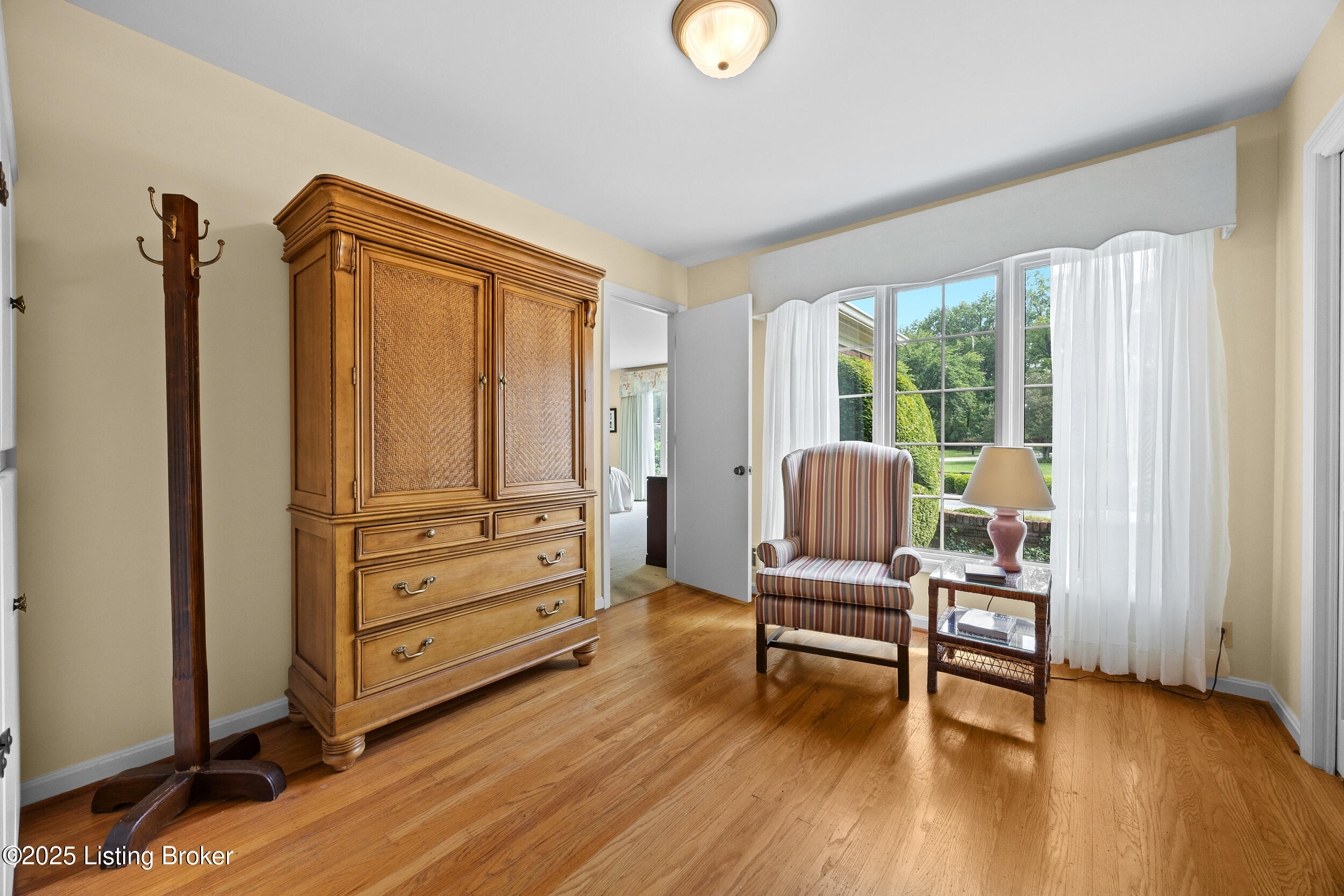 400 Edinburgh Pl, Louisville