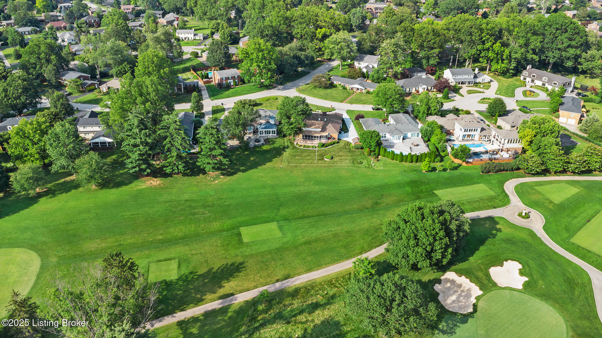 400 Edinburgh Pl, Louisville