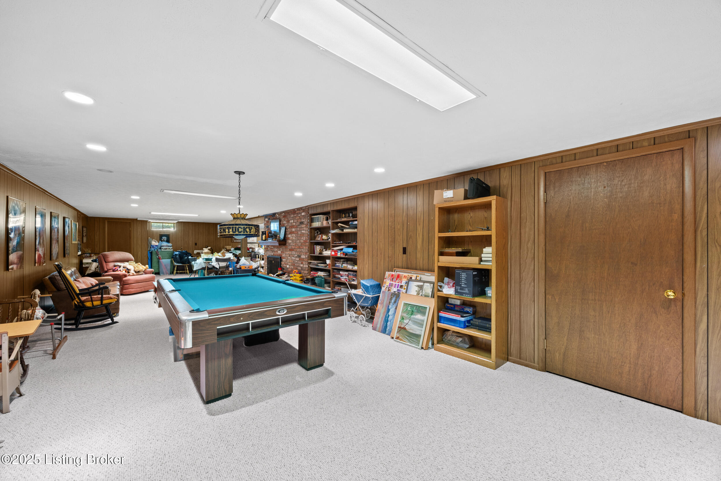 400 Edinburgh Pl, Louisville