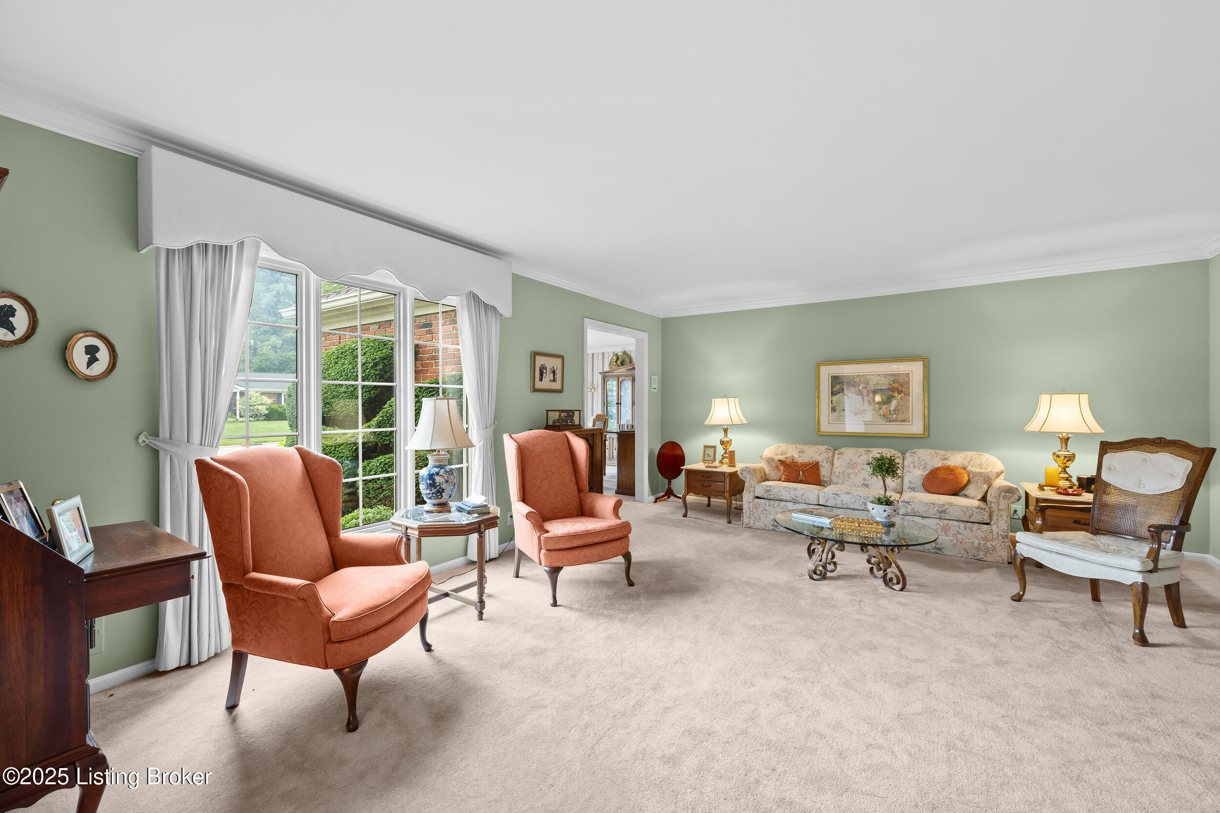 400 Edinburgh Pl, Louisville