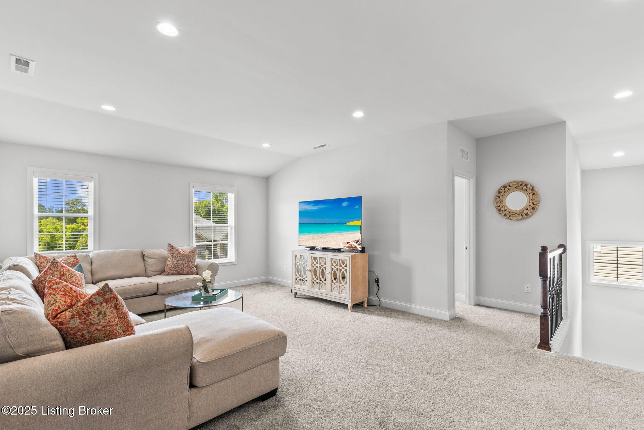 16215 Spitfire Lake