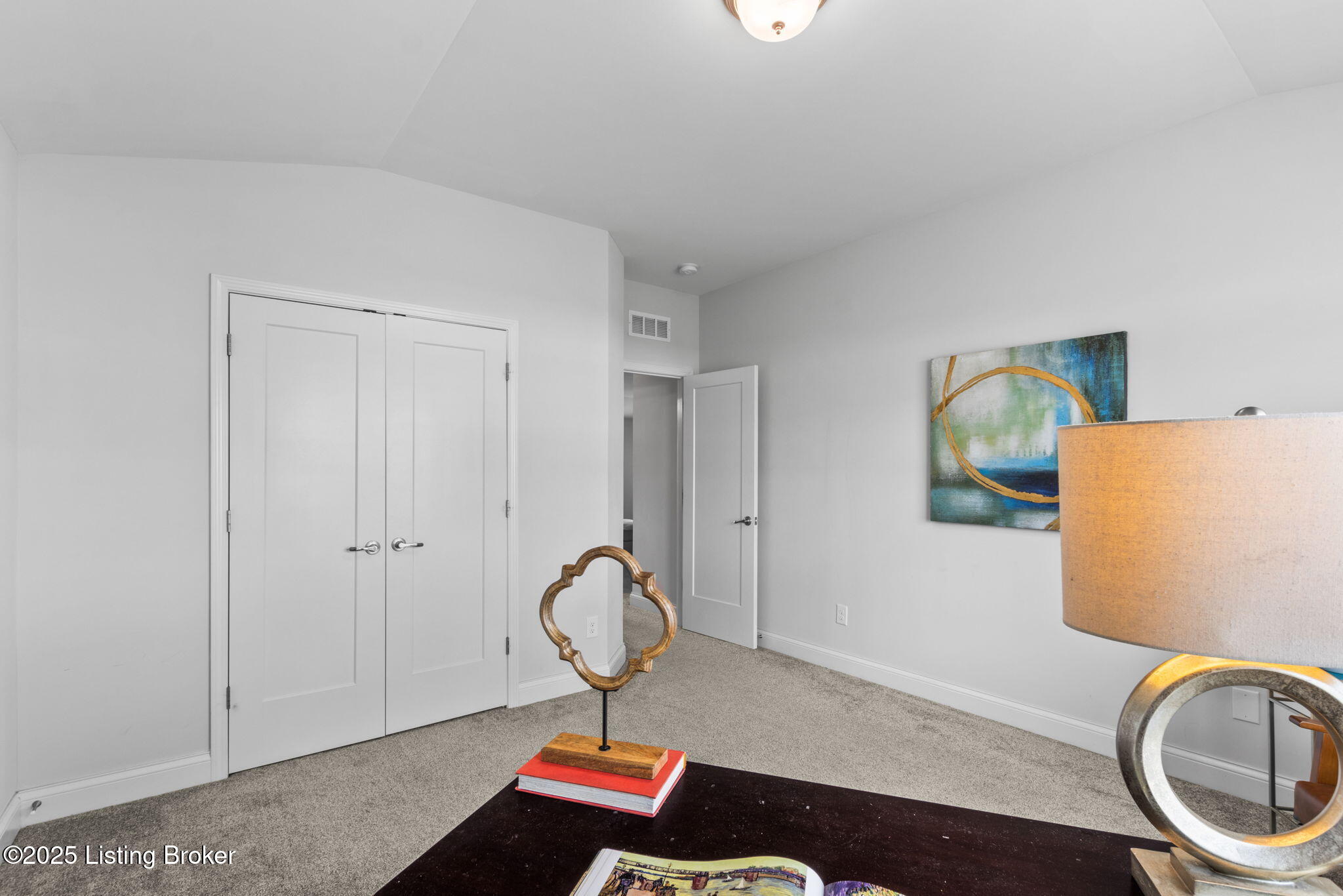 16215 Spitfire Lake
