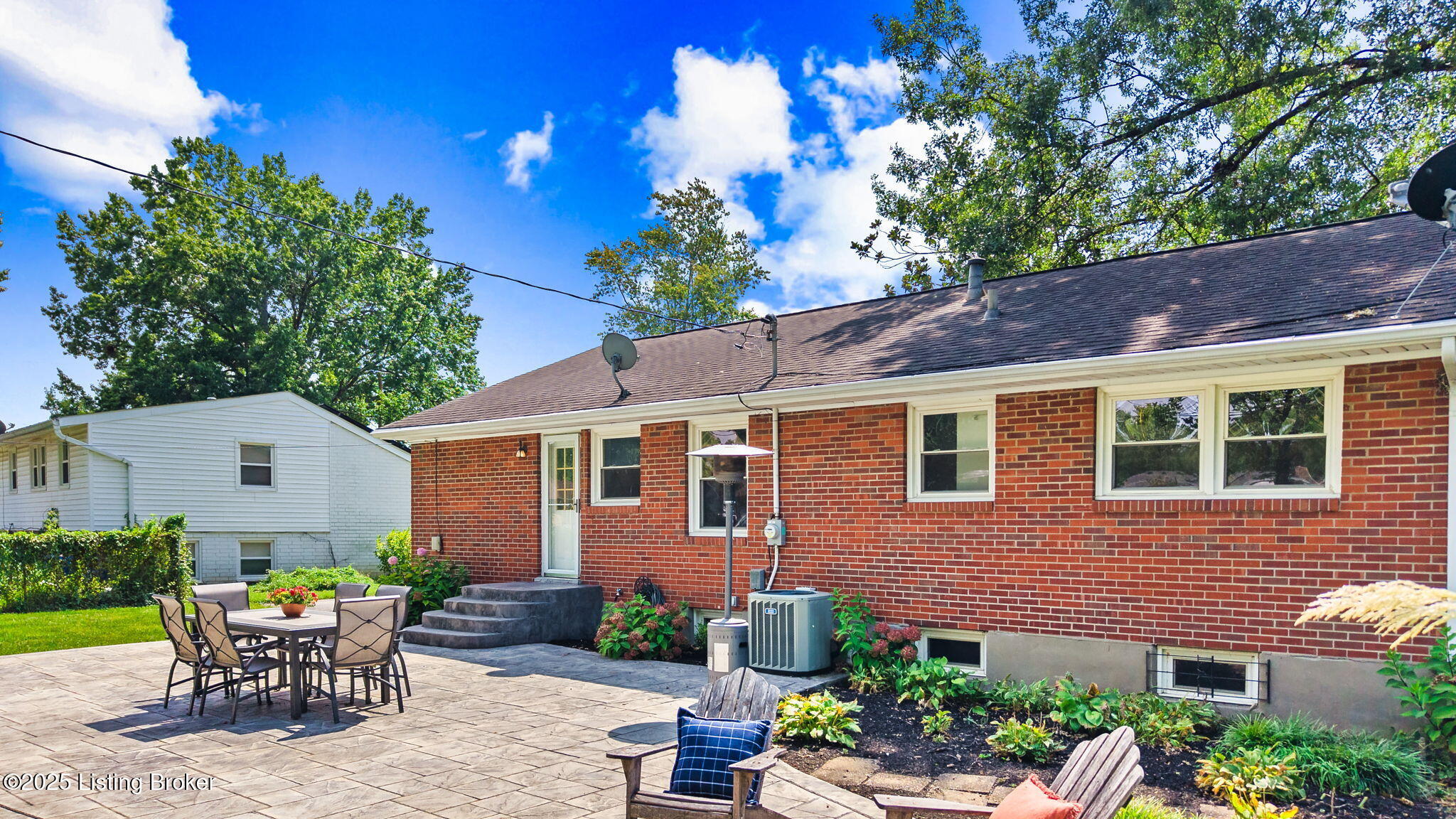 3815 Mamaroneck Rd