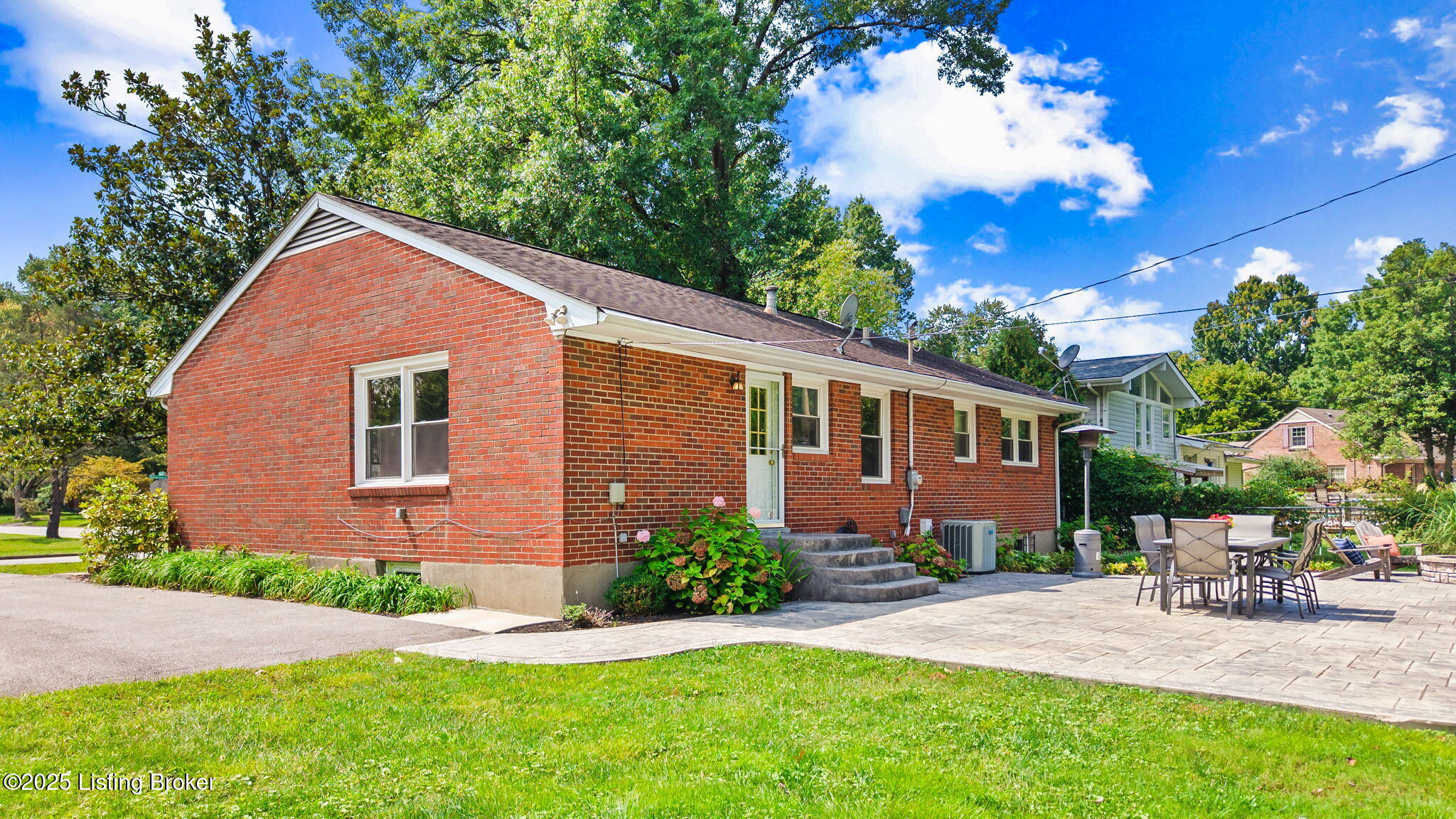 3815 Mamaroneck Rd