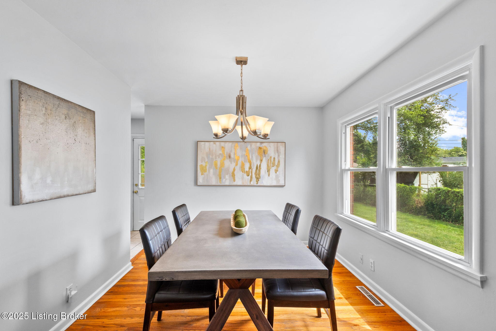 3815 Mamaroneck Rd