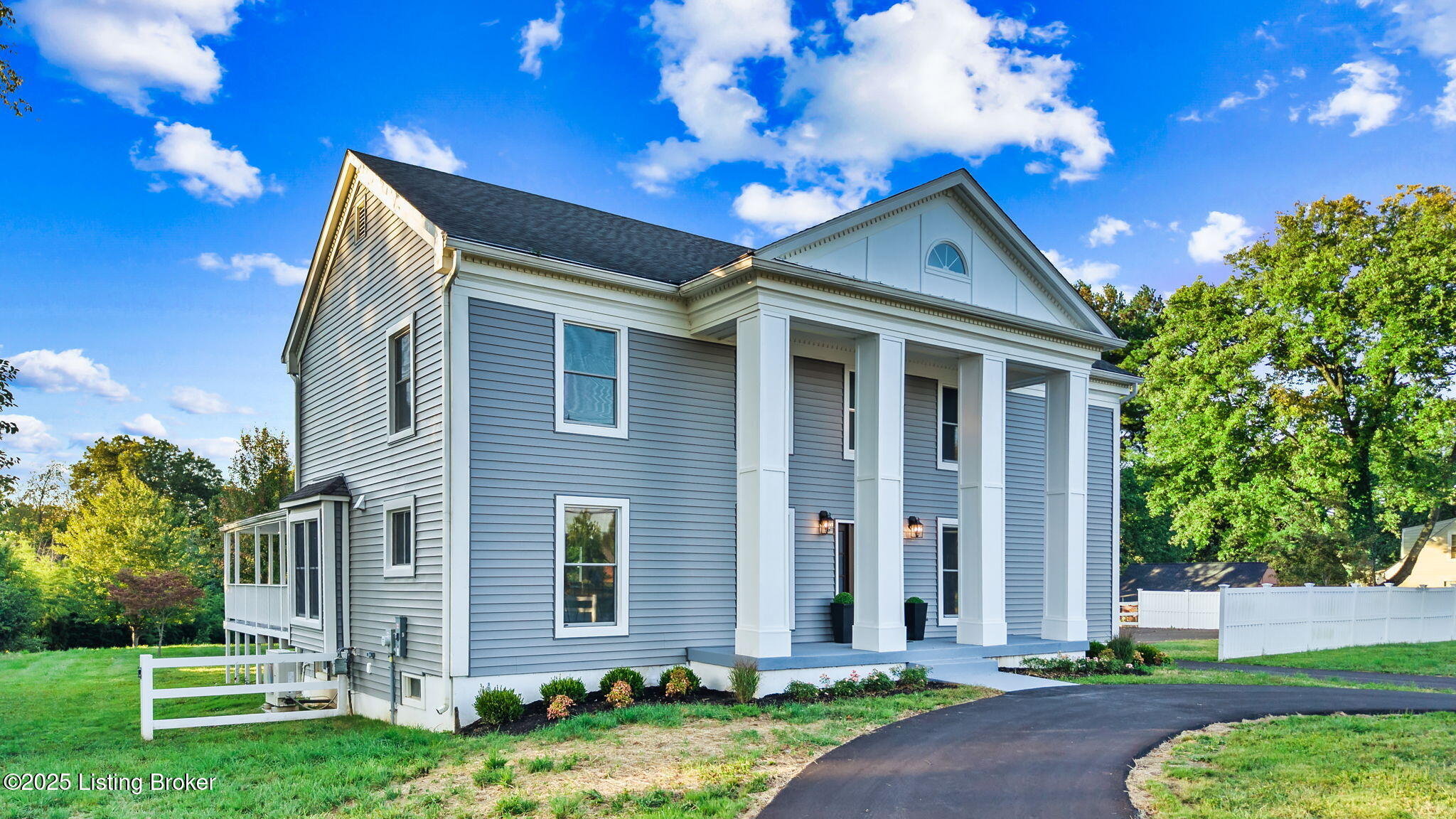 6803 Brownsboro Rd
