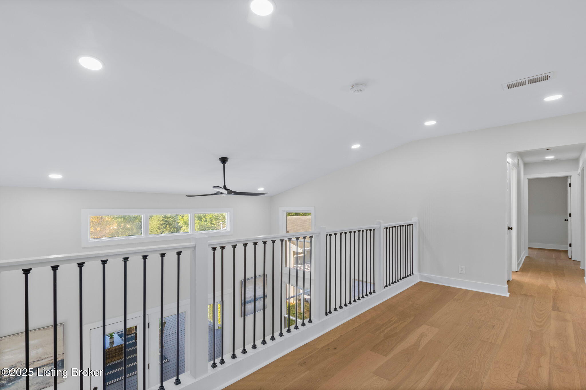 6803 Brownsboro Rd