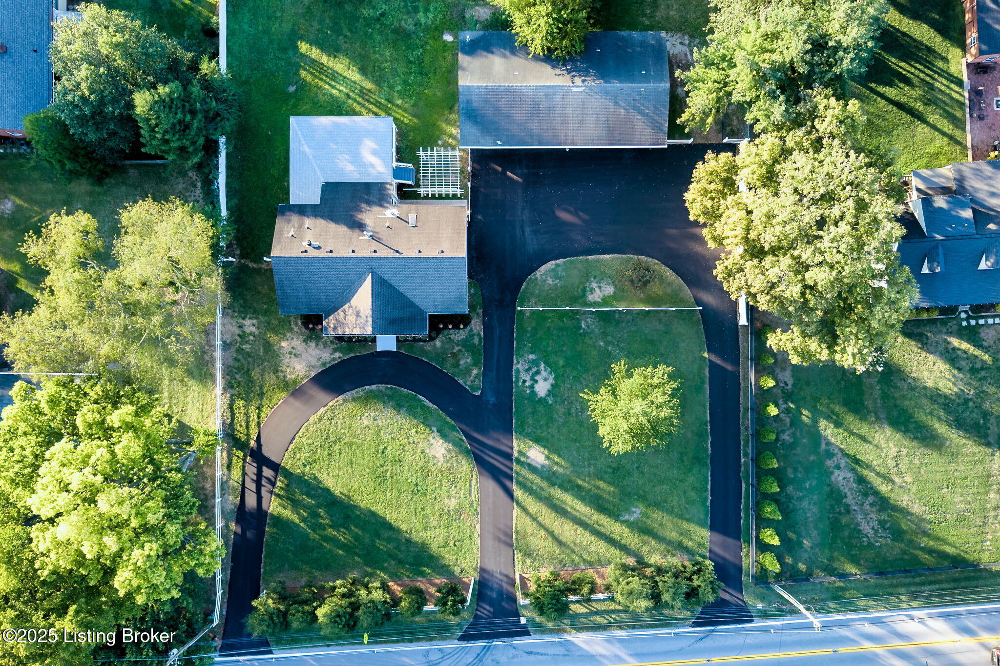 6803 Brownsboro Rd