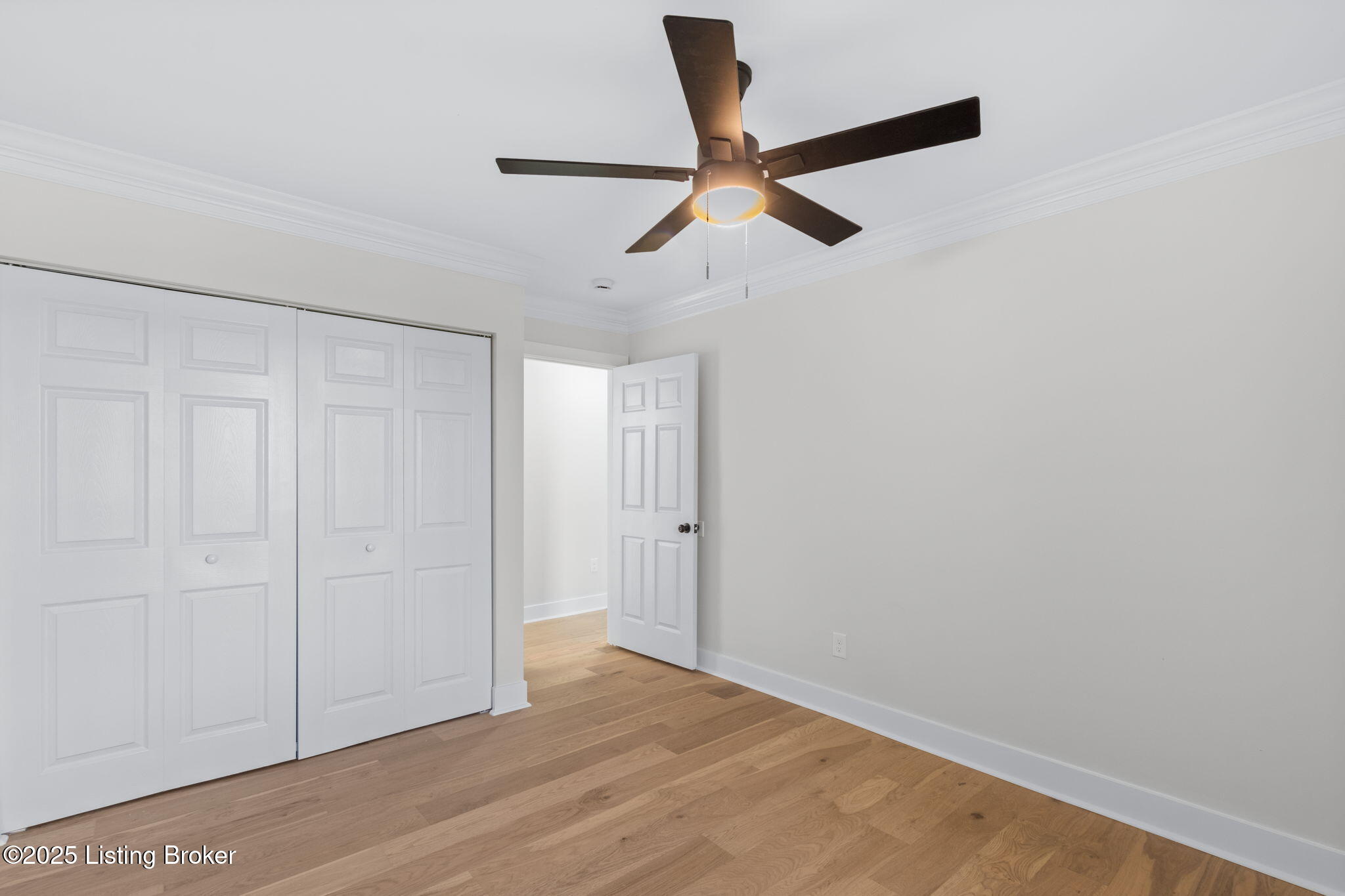 6803 Brownsboro Rd