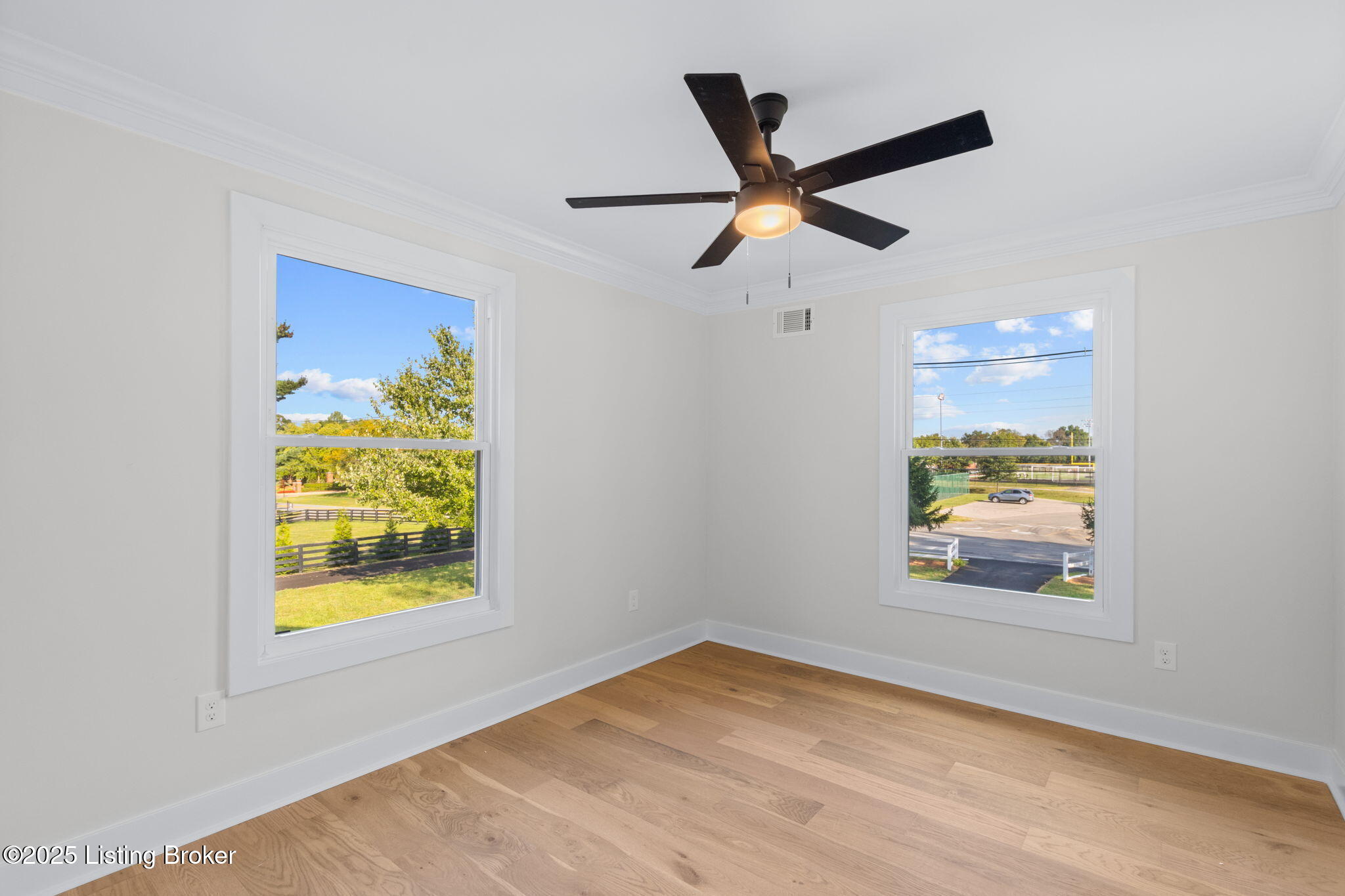 6803 Brownsboro Rd
