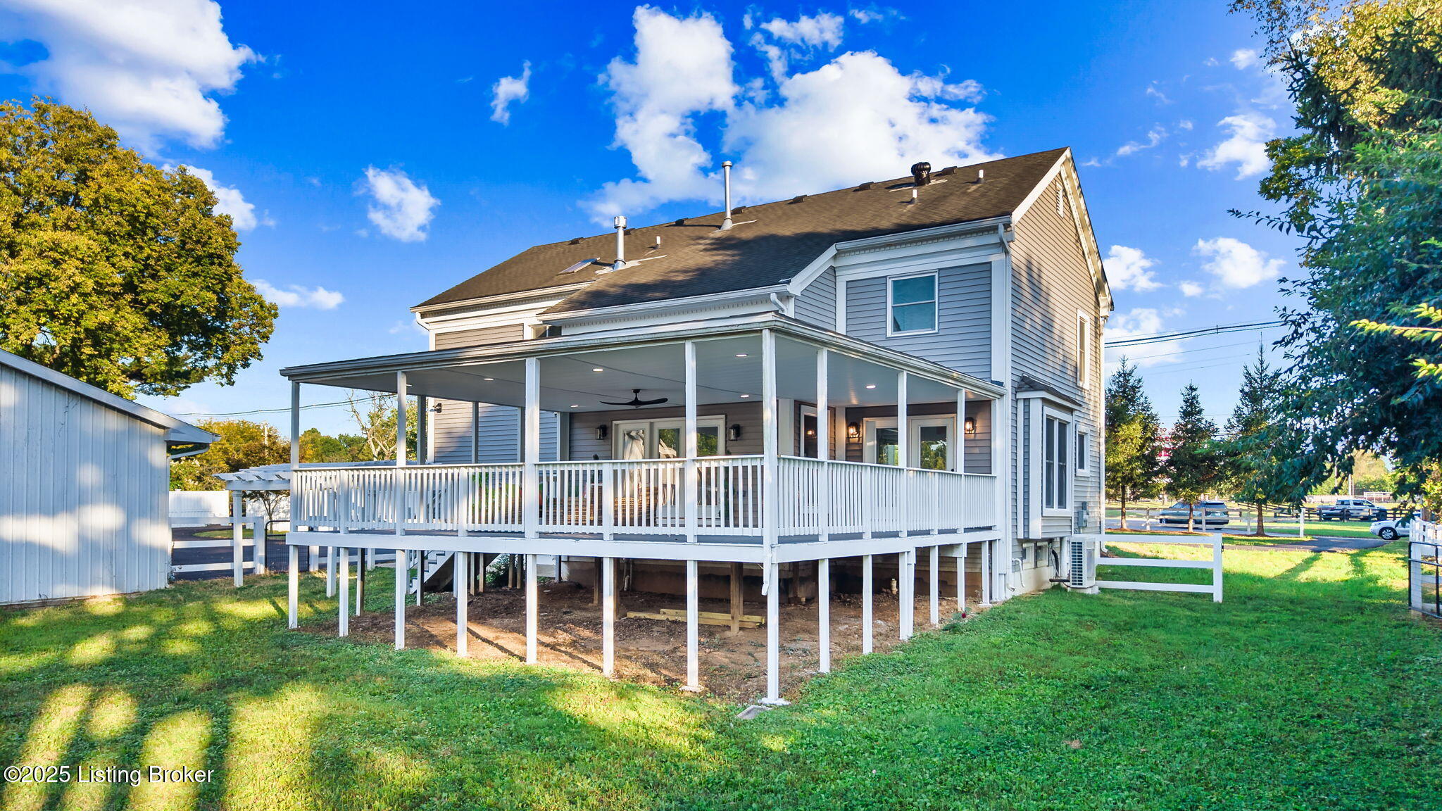 6803 Brownsboro Rd