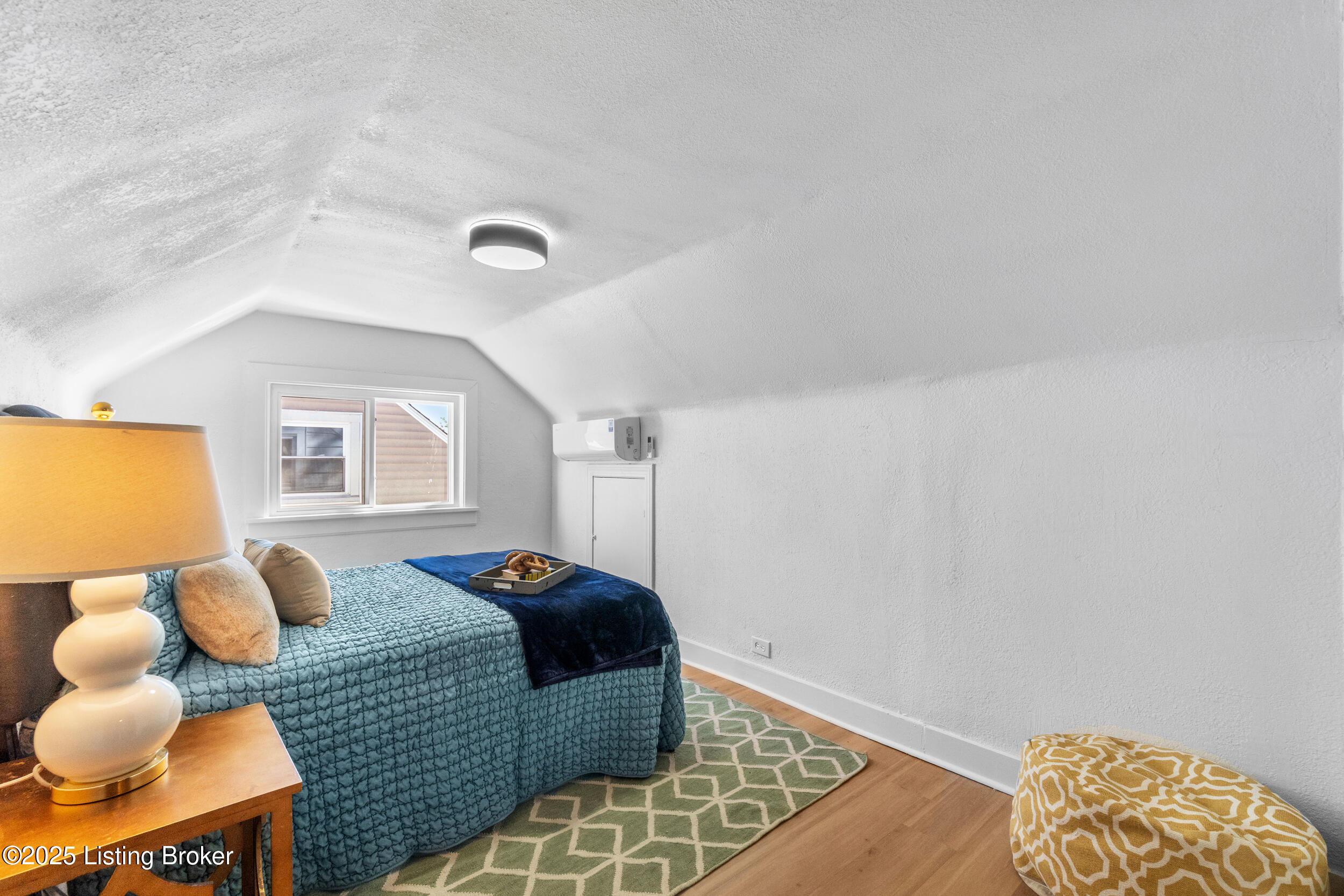 2709 Colin Ave, Louisville