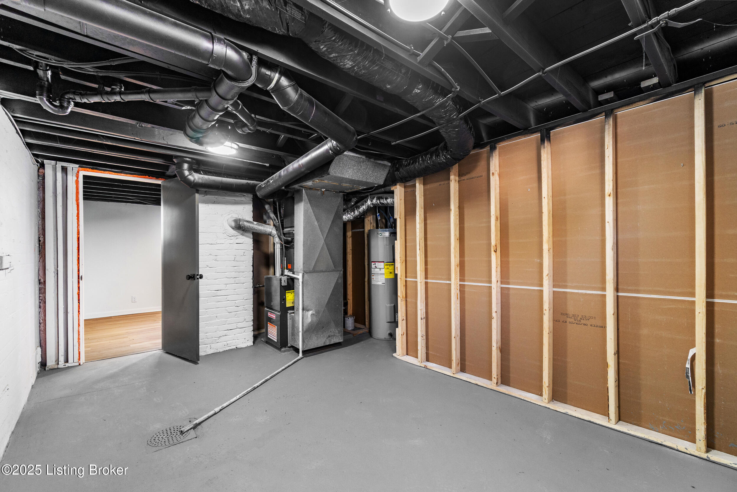 2709 Colin Ave, Louisville