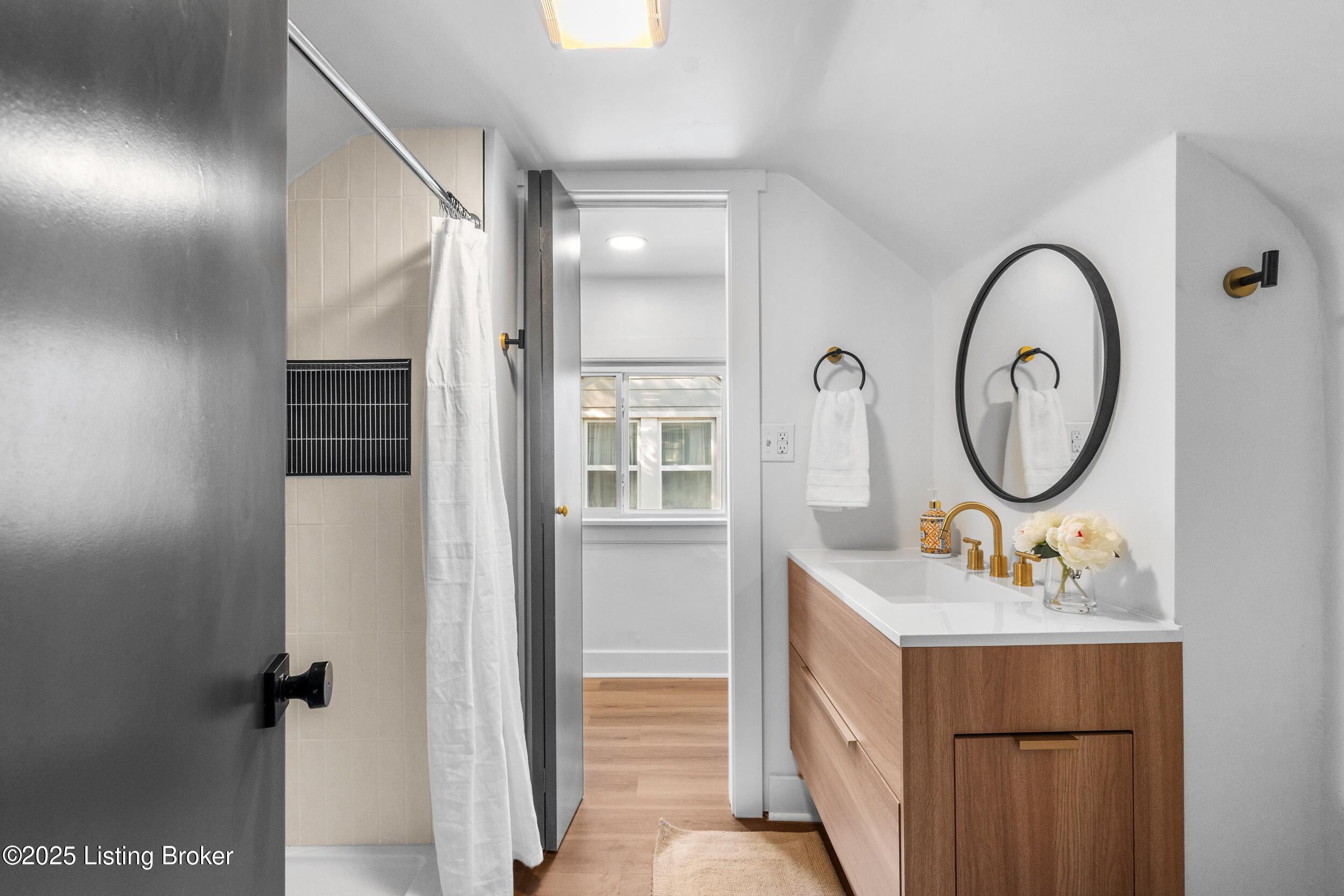 2709 Colin Ave, Louisville