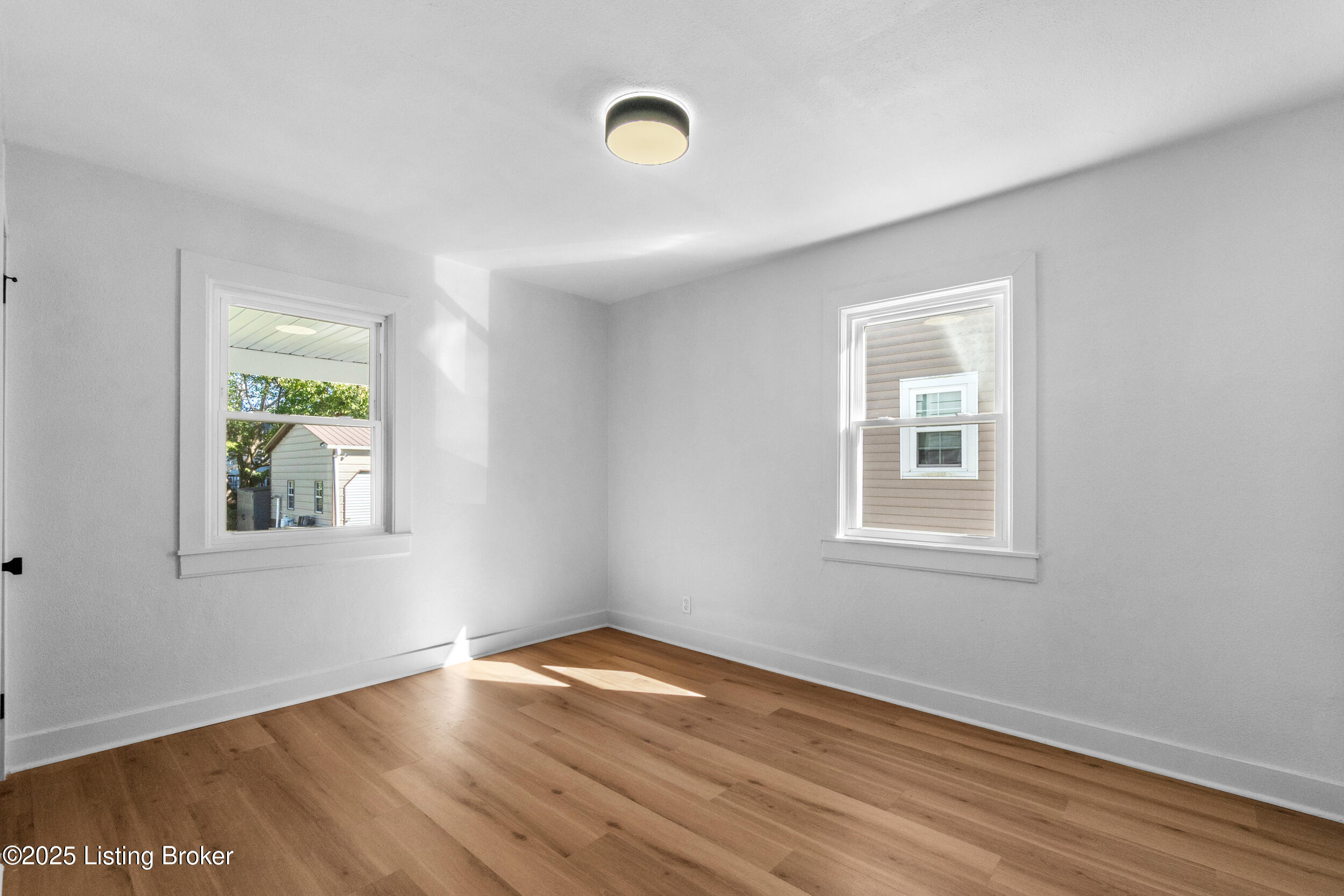 2709 Colin Ave, Louisville