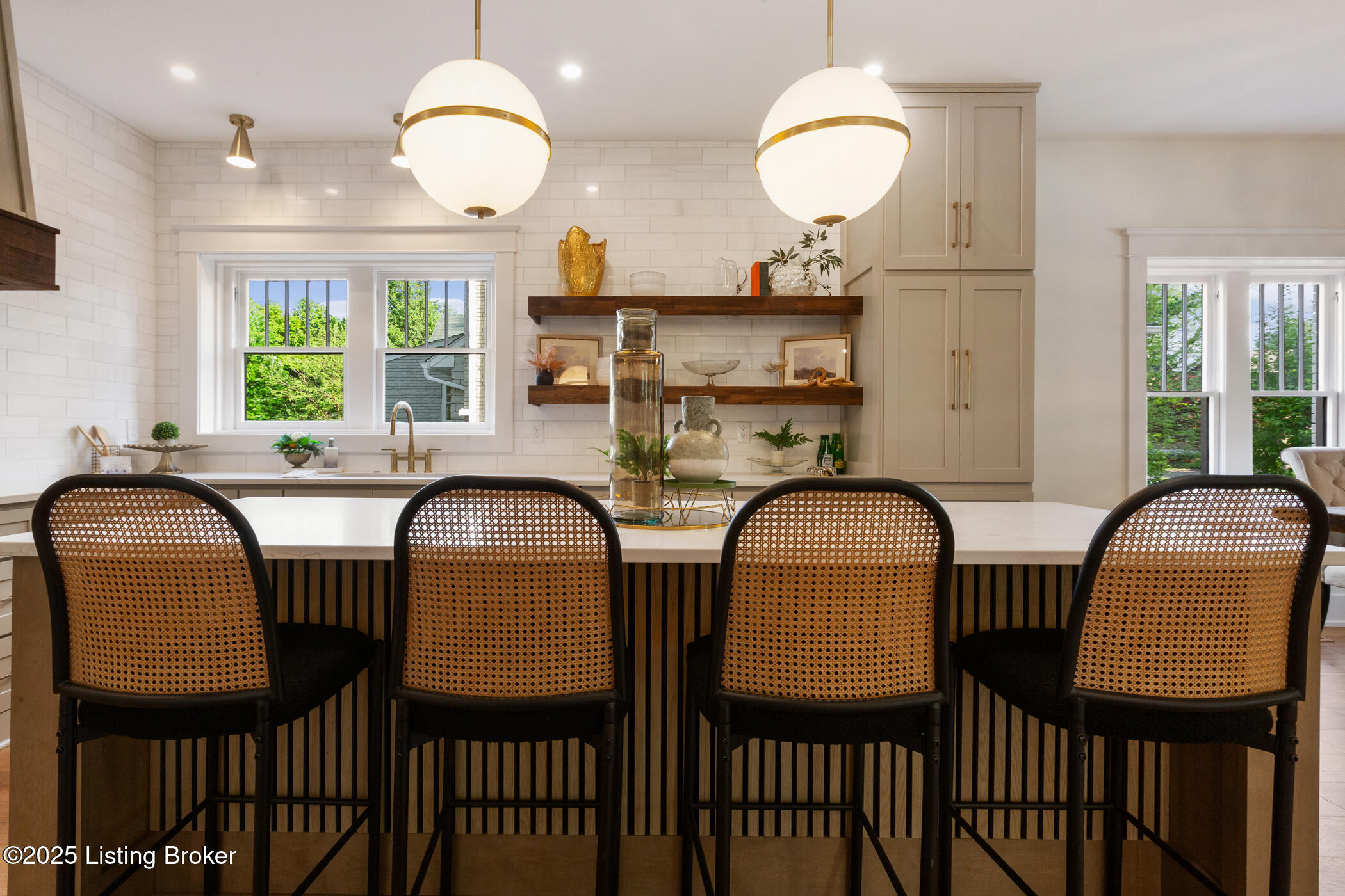 2325 Carolina Ave, Louisville