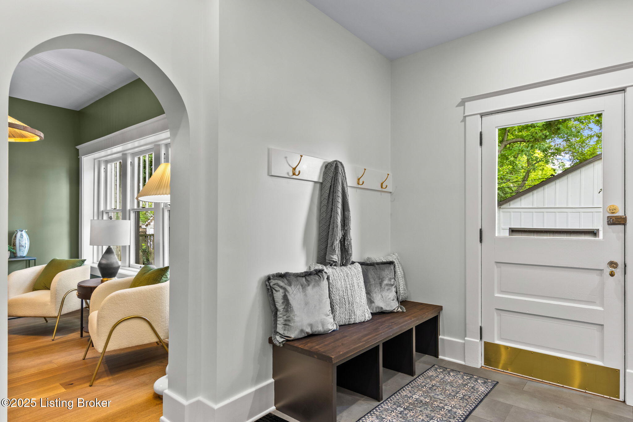 2325 Carolina Ave, Louisville