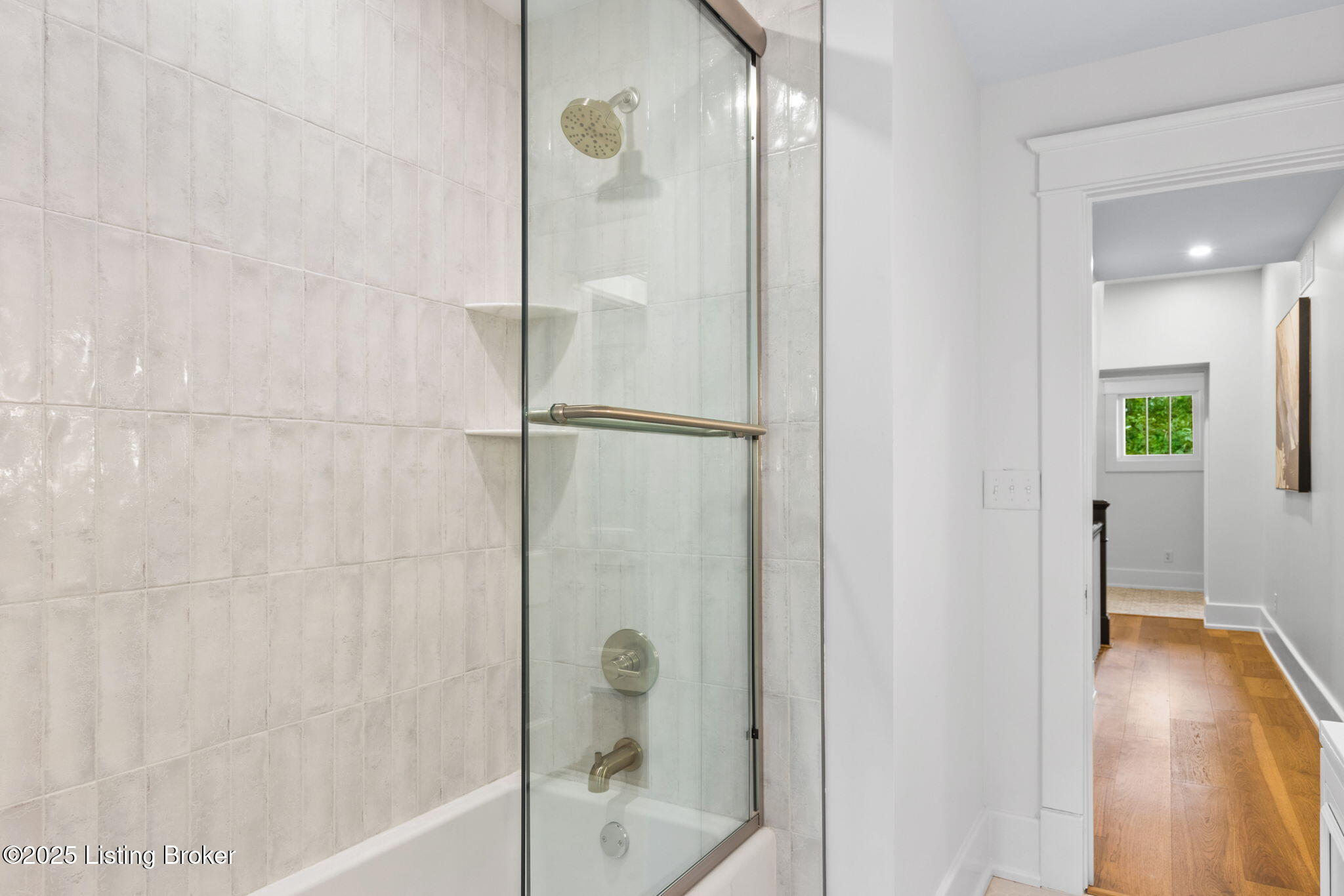 2325 Carolina Ave, Louisville