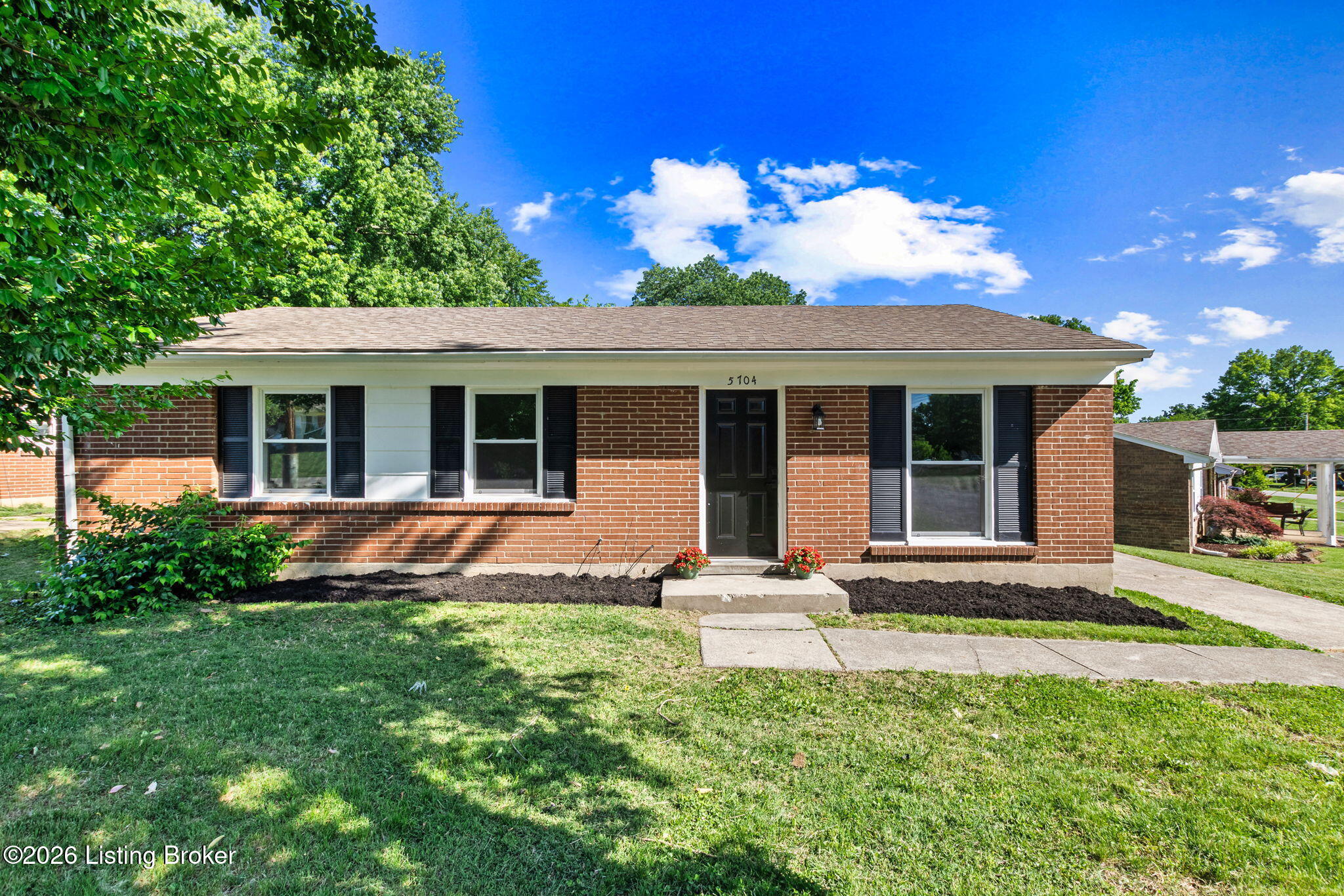 5704 Toebbe Ln