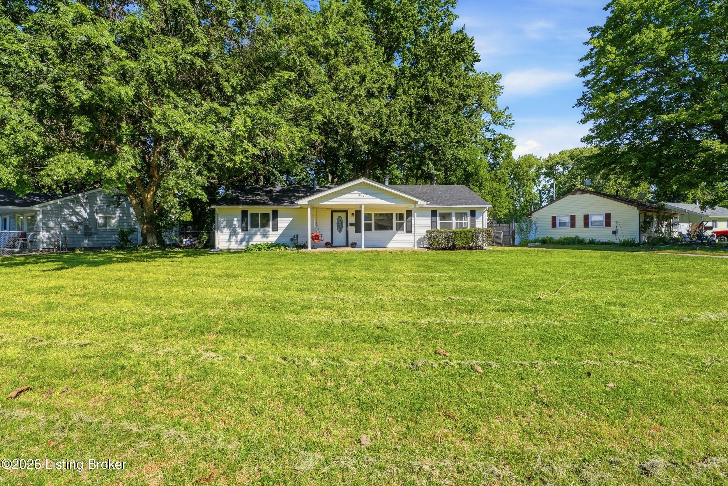 4827 Andalusia Ln