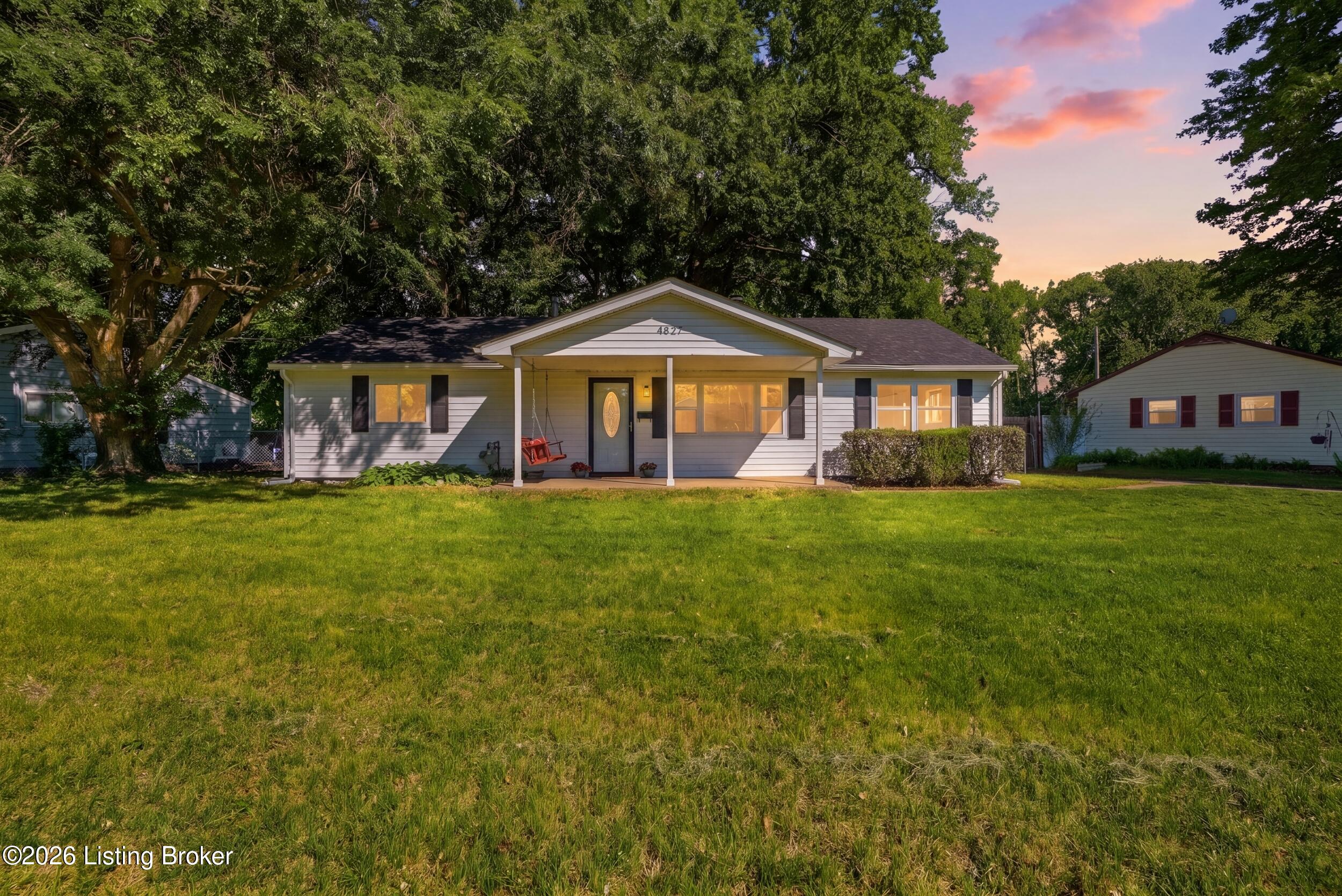 4827 Andalusia Ln