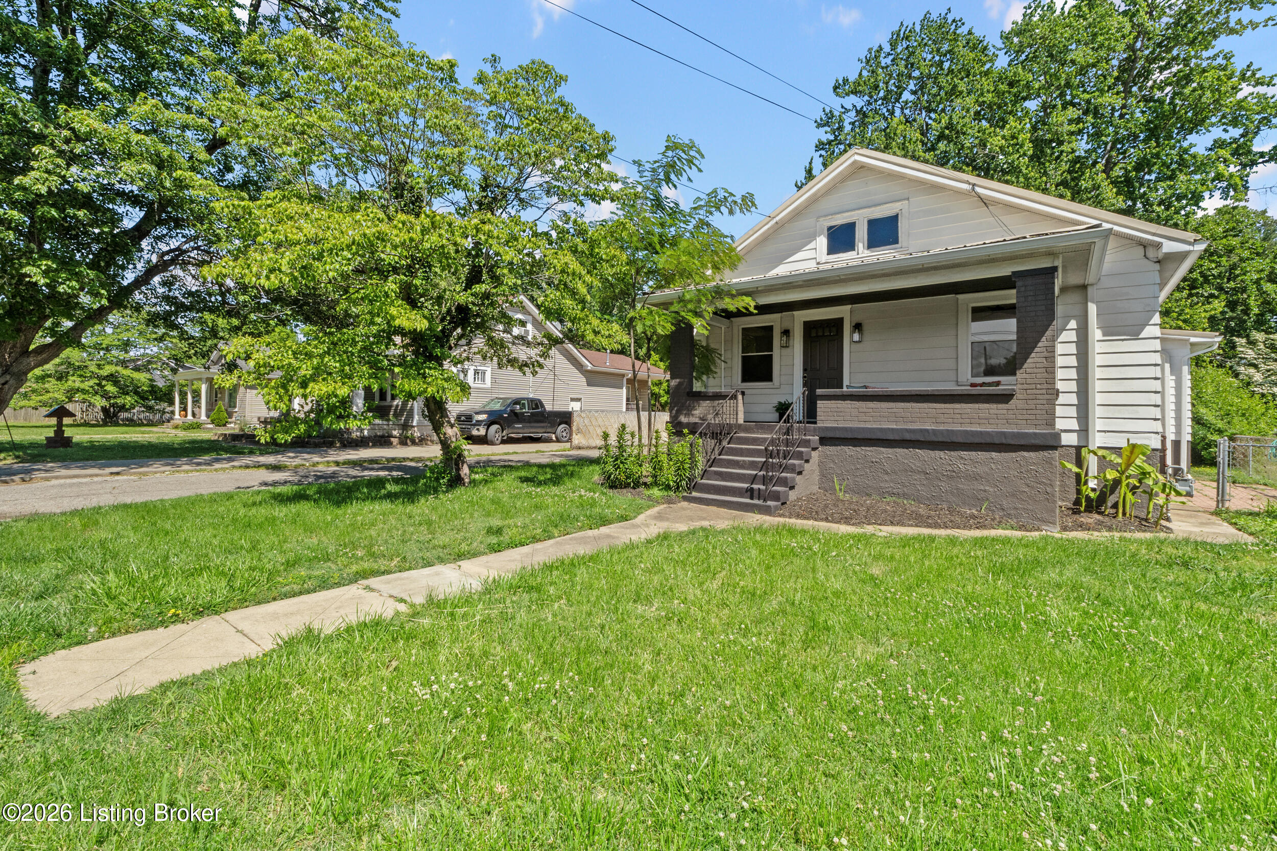 1418 Indiana Ave