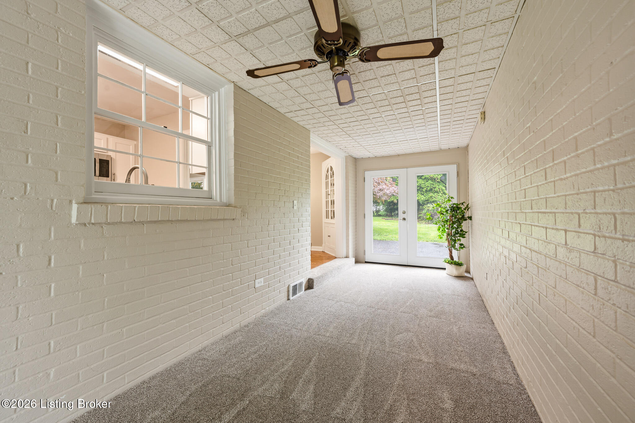 32 Narwood Dr