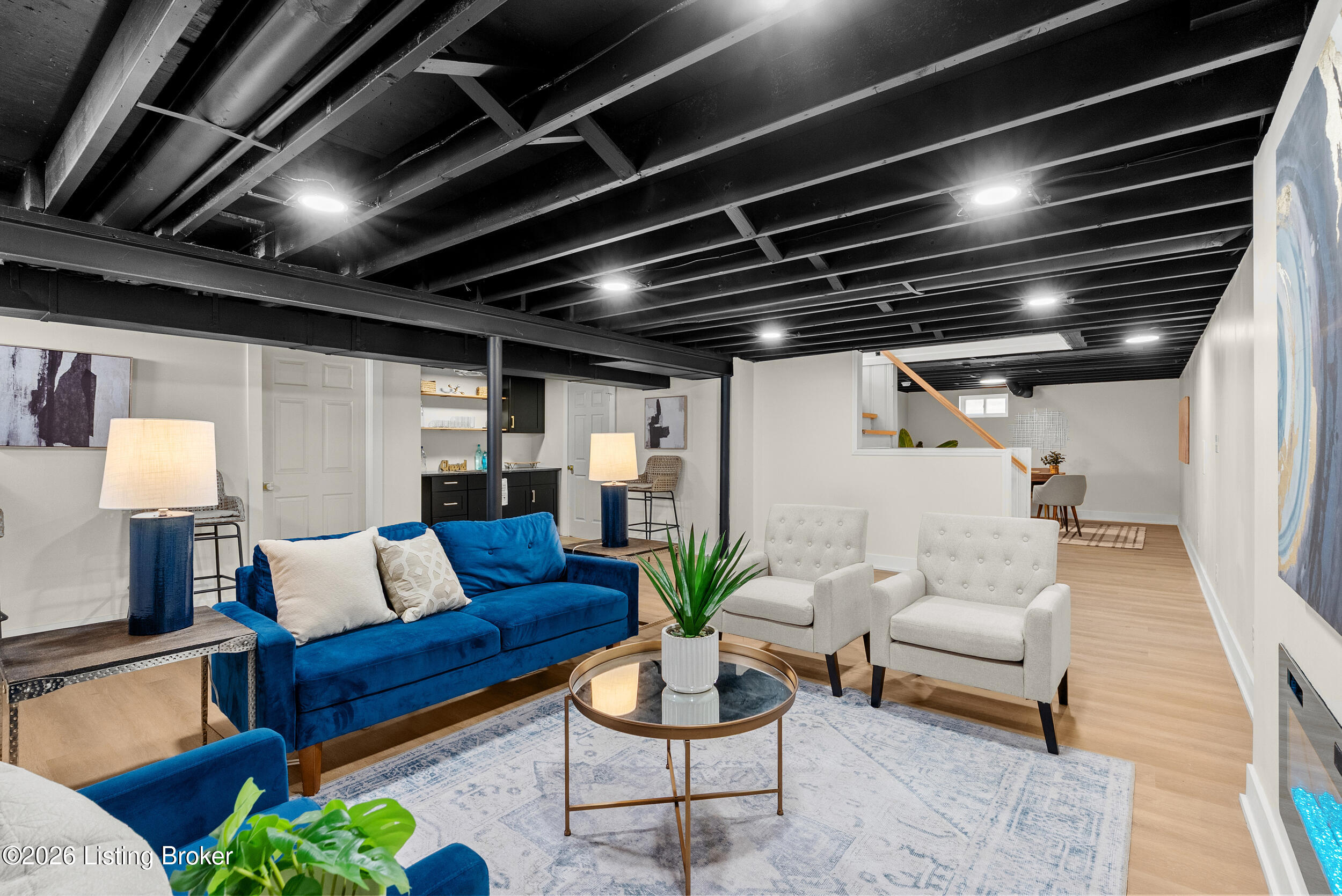 6817 Green Meadow Cir