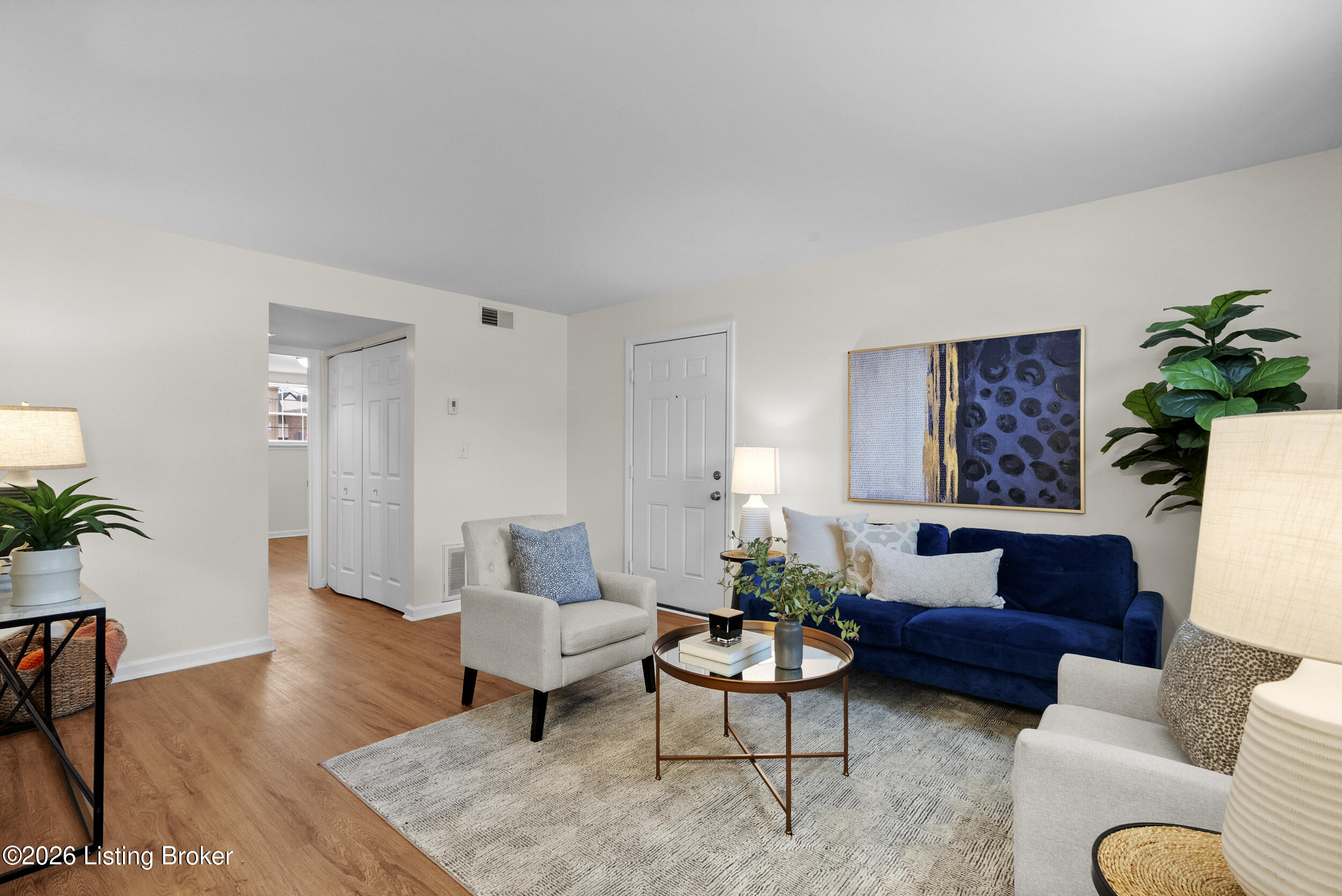 113 Middletown Square