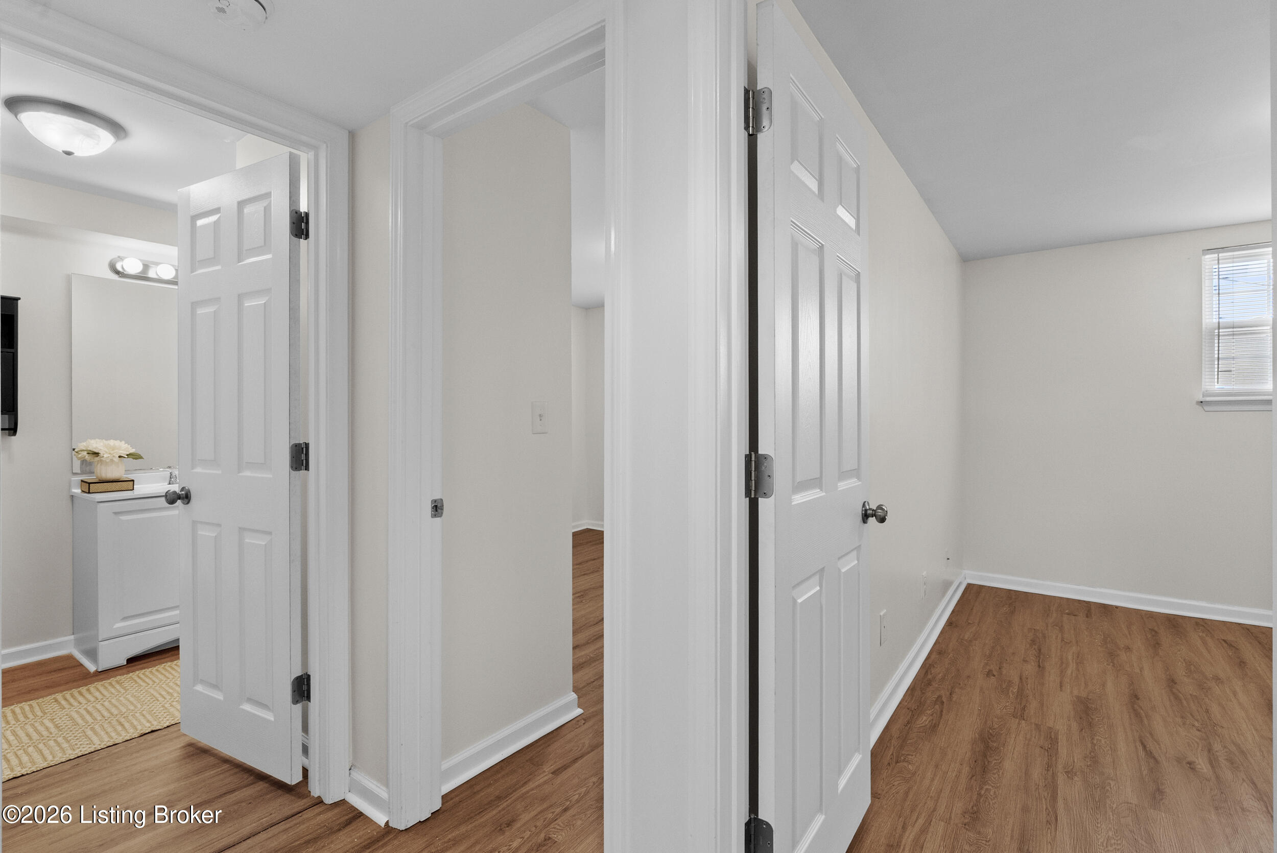 113 Middletown Square