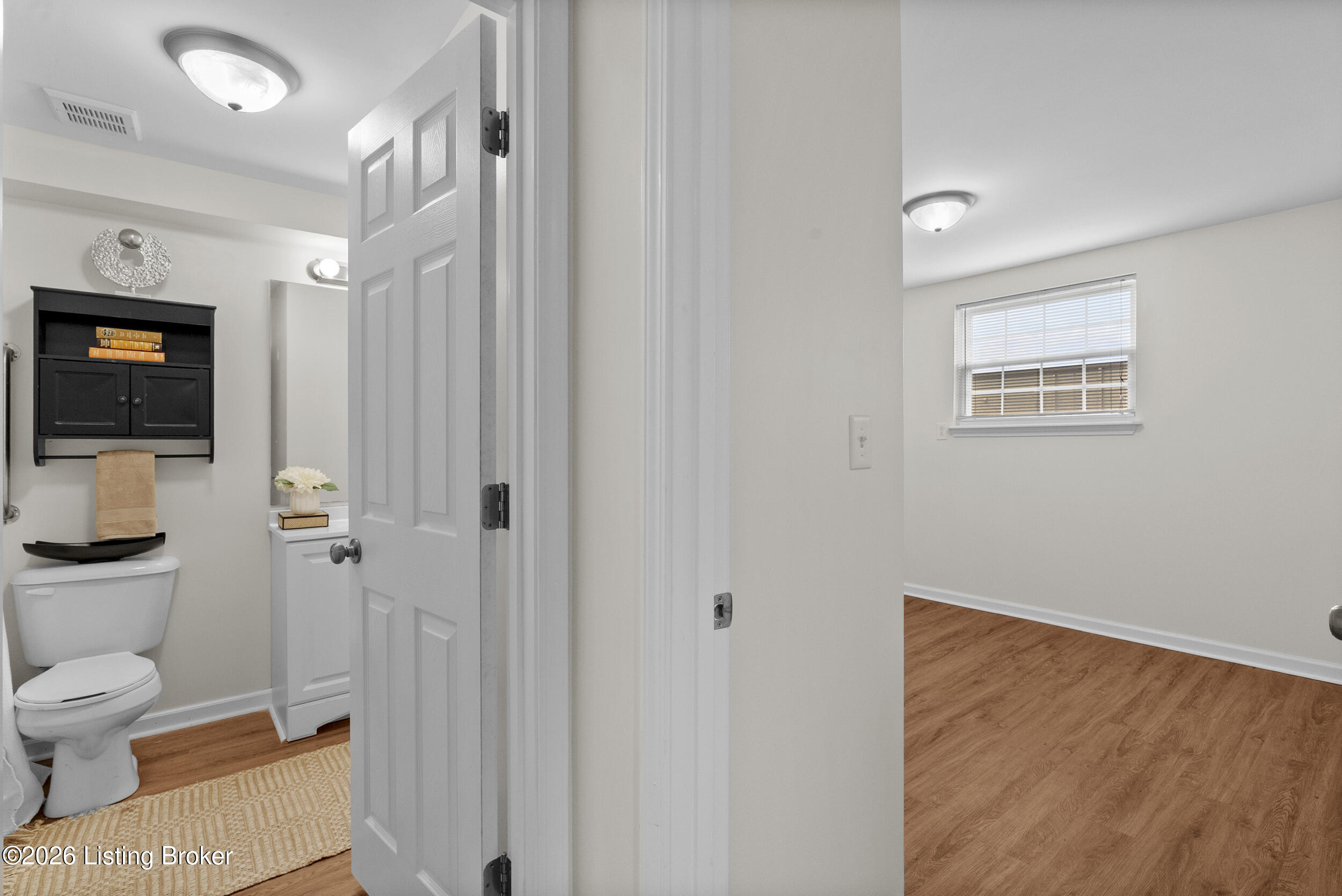 113 Middletown Square