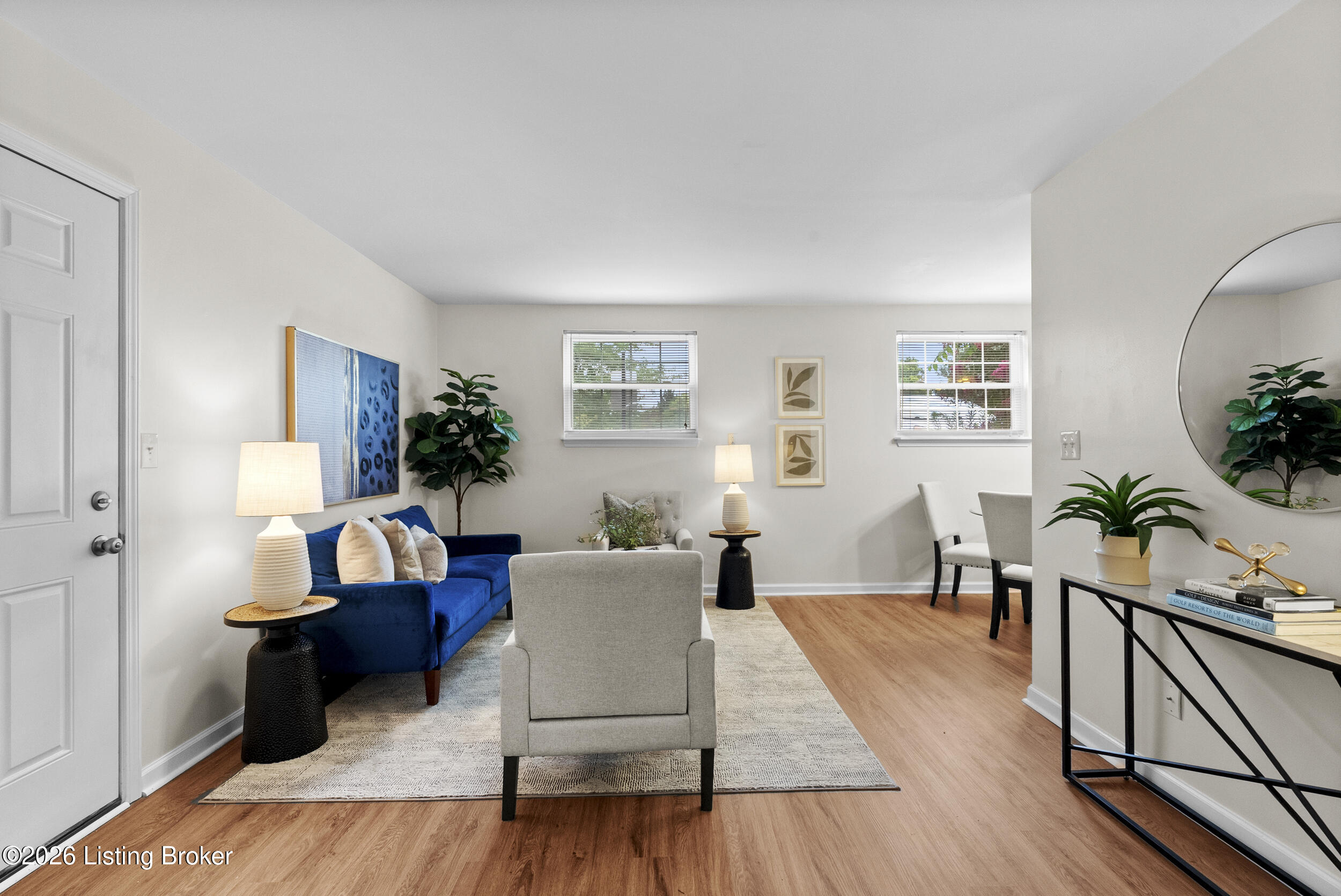 113 Middletown Square