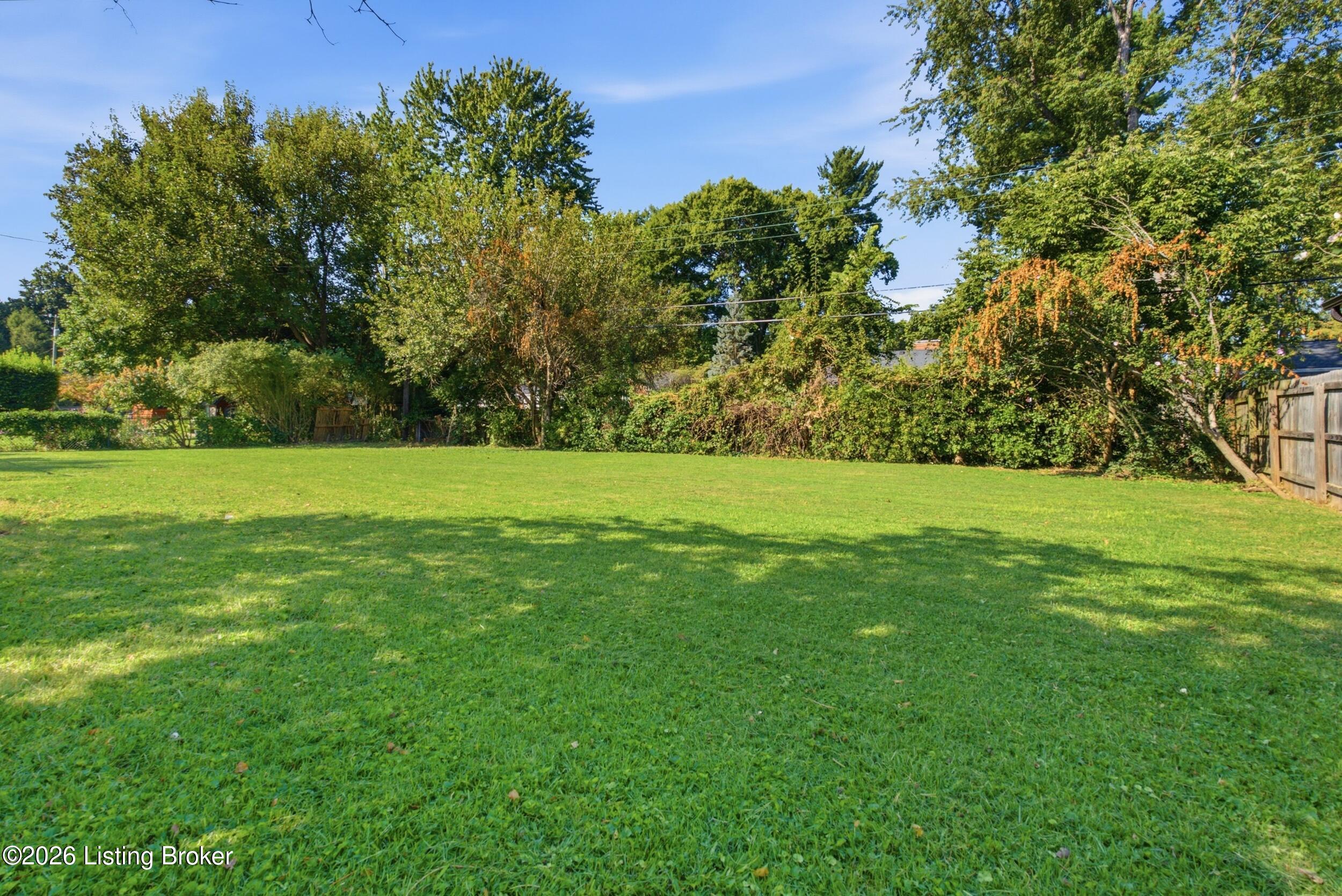 204 N Chadwick Rd