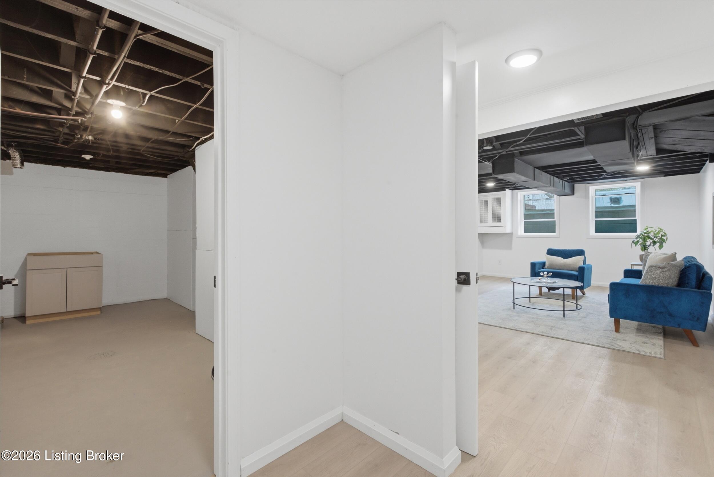 204 N Chadwick Rd